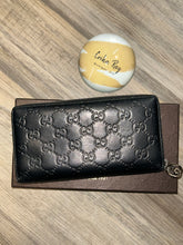 Gucci Guccisima Black Leather Zippy Wallet