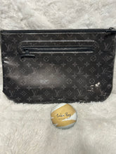 LV Eclipse Monogram Glaze Pochette