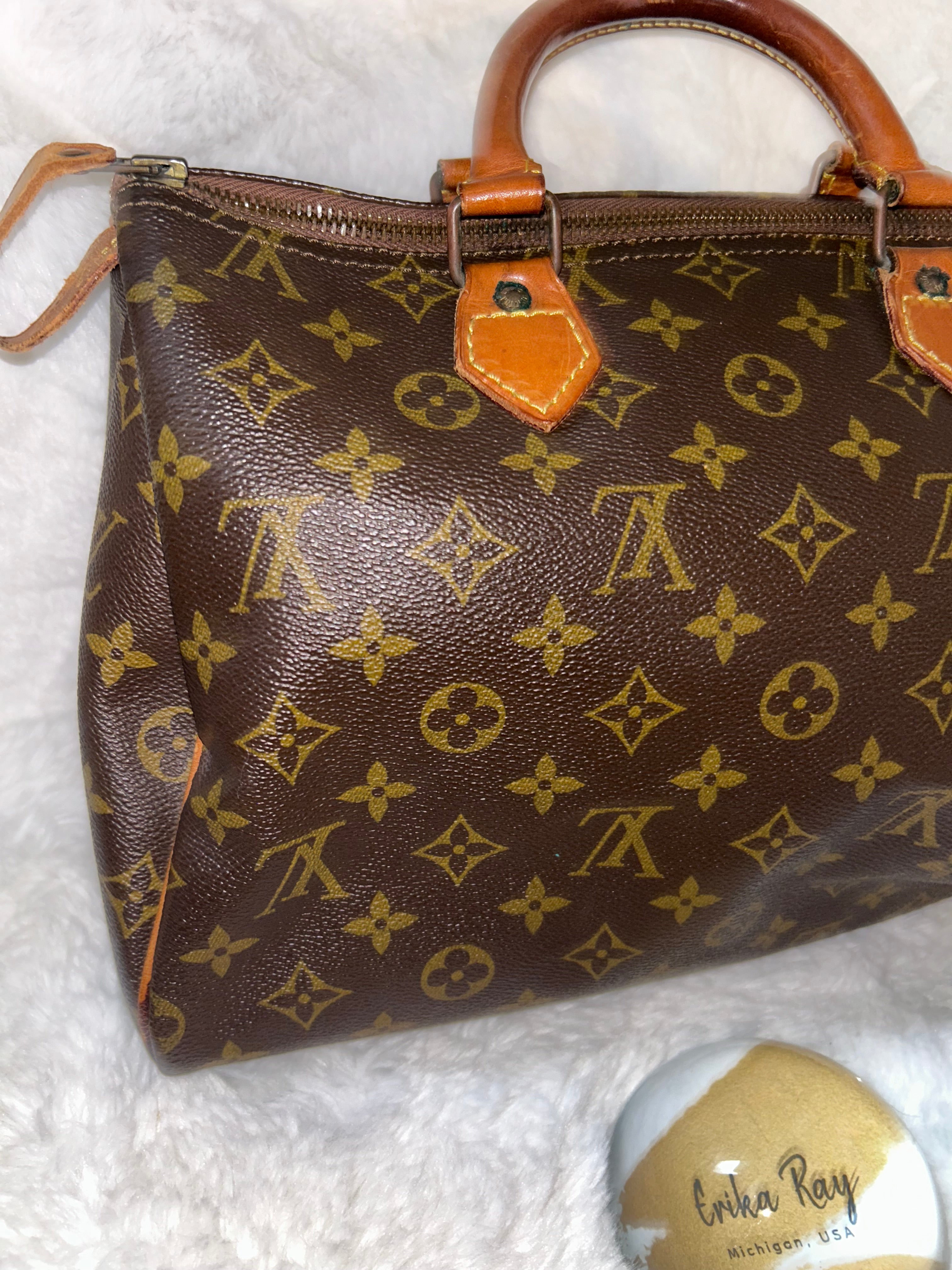 LV Monogram Speedy 30
