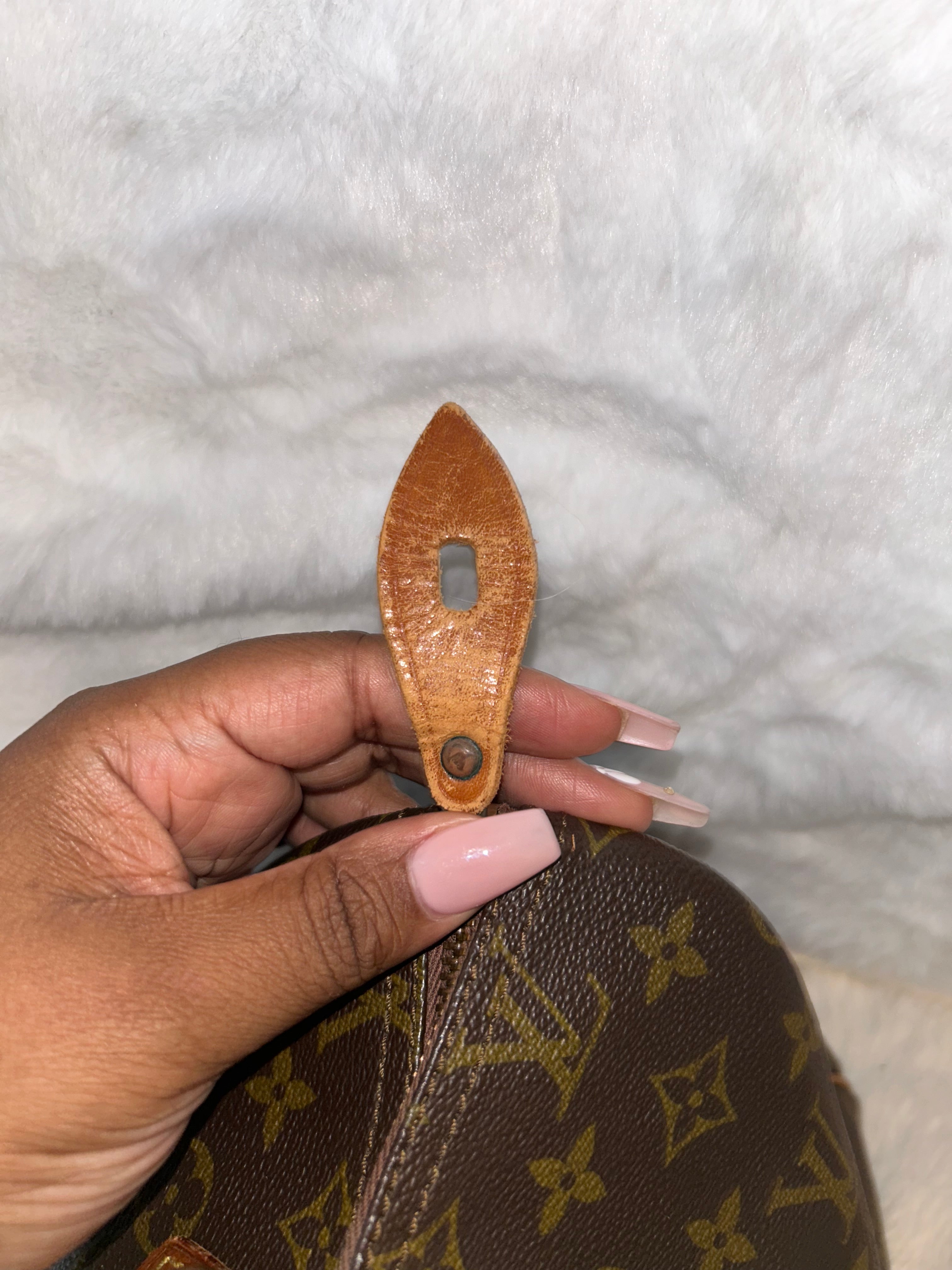 LV Monogram Speedy 30