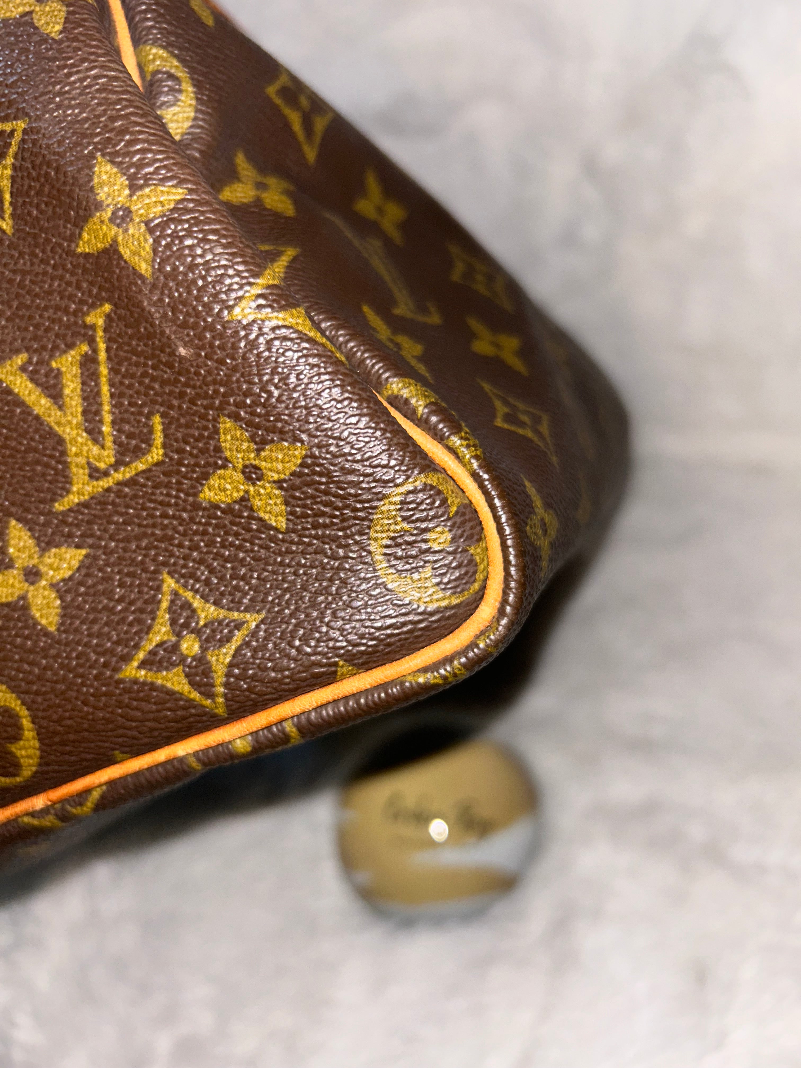LV Monogram Speedy 30