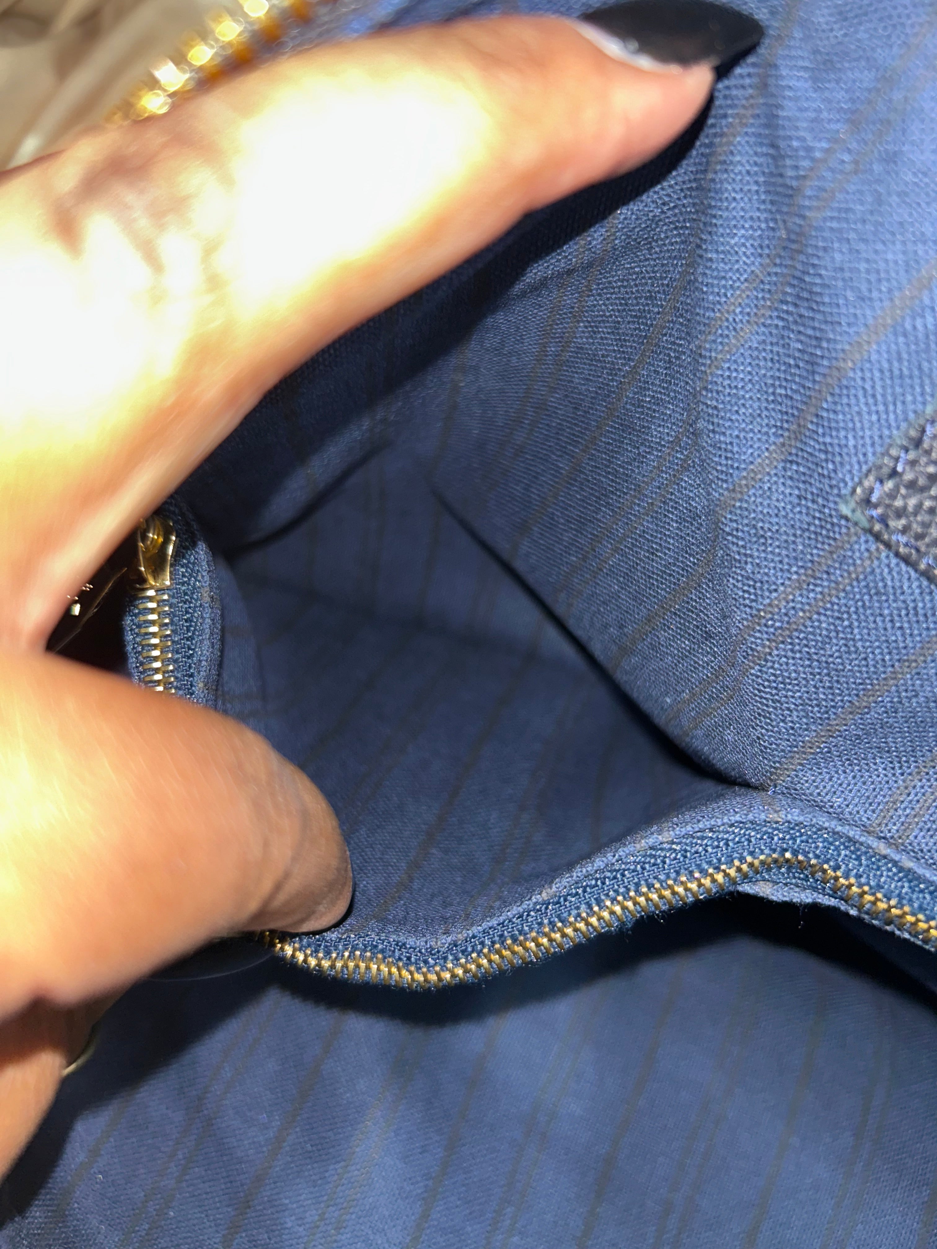 LV Lumineuse Navy Bag