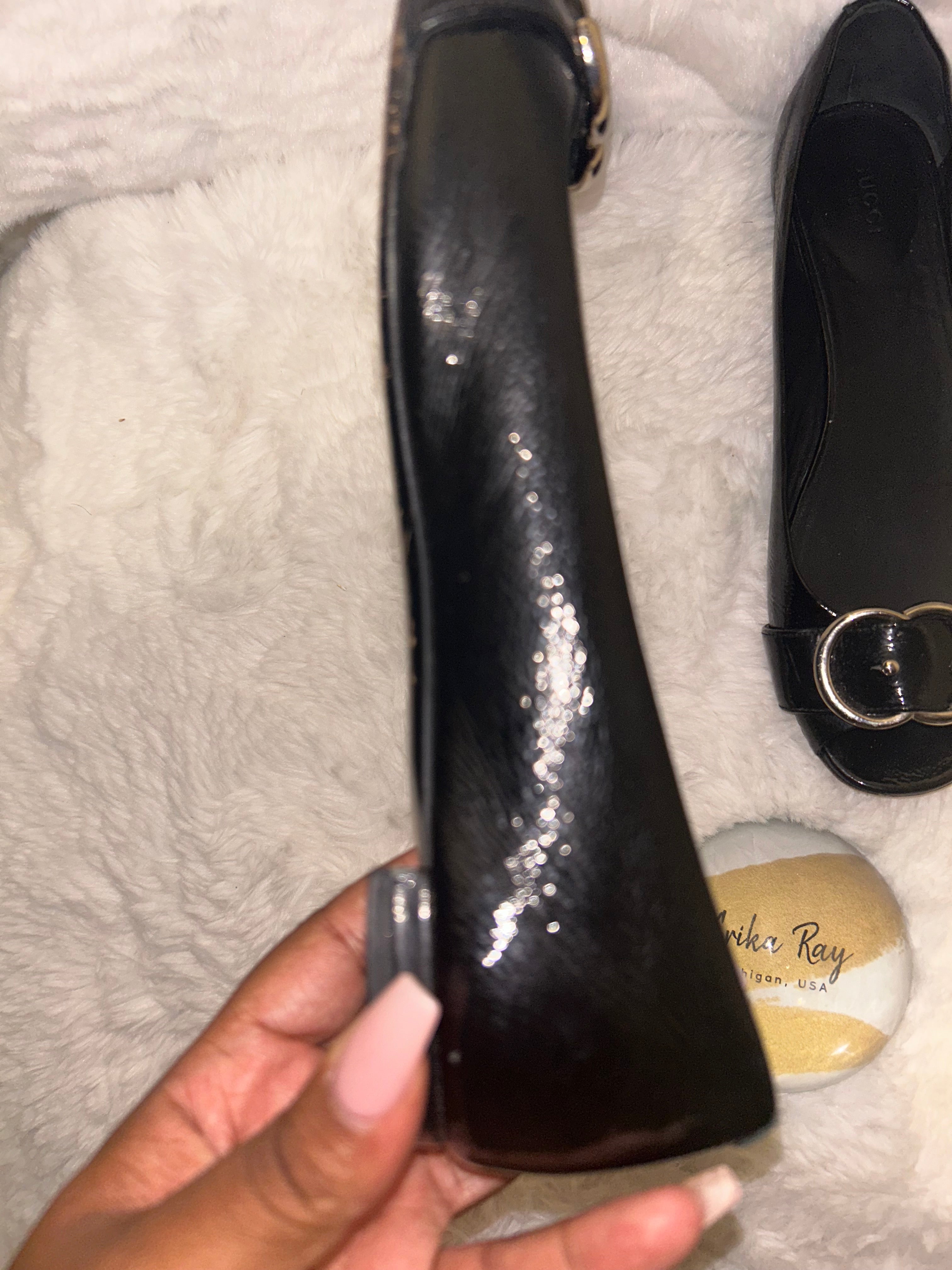 Gucci Interlocking GG Flats