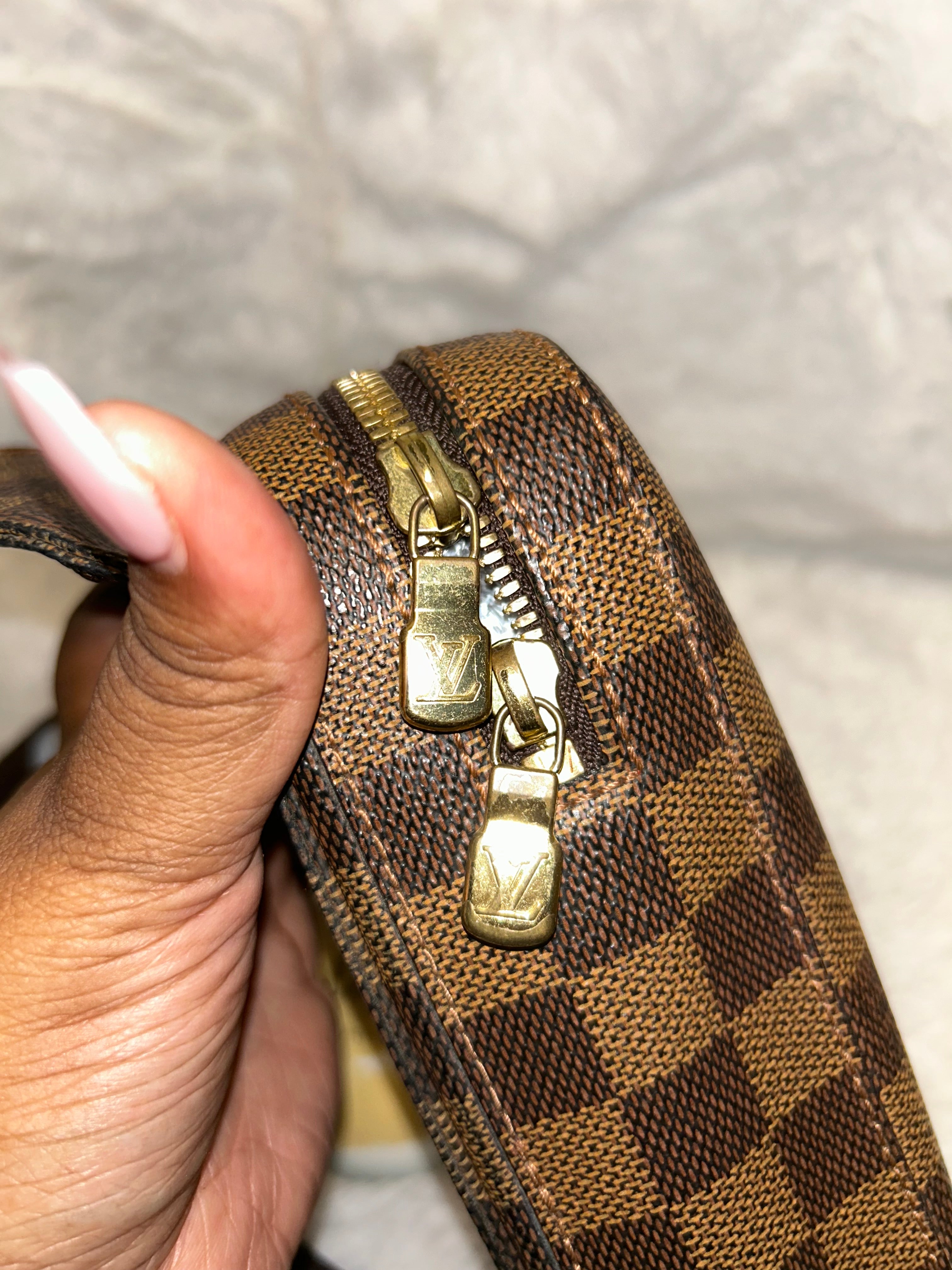 LV Damier Ebene Geronimo