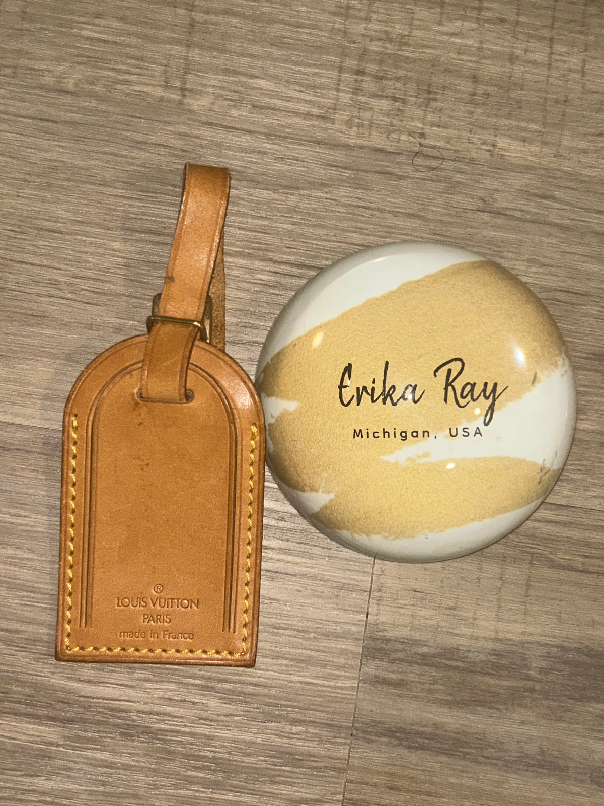 LV Vachetta Luggage Tag