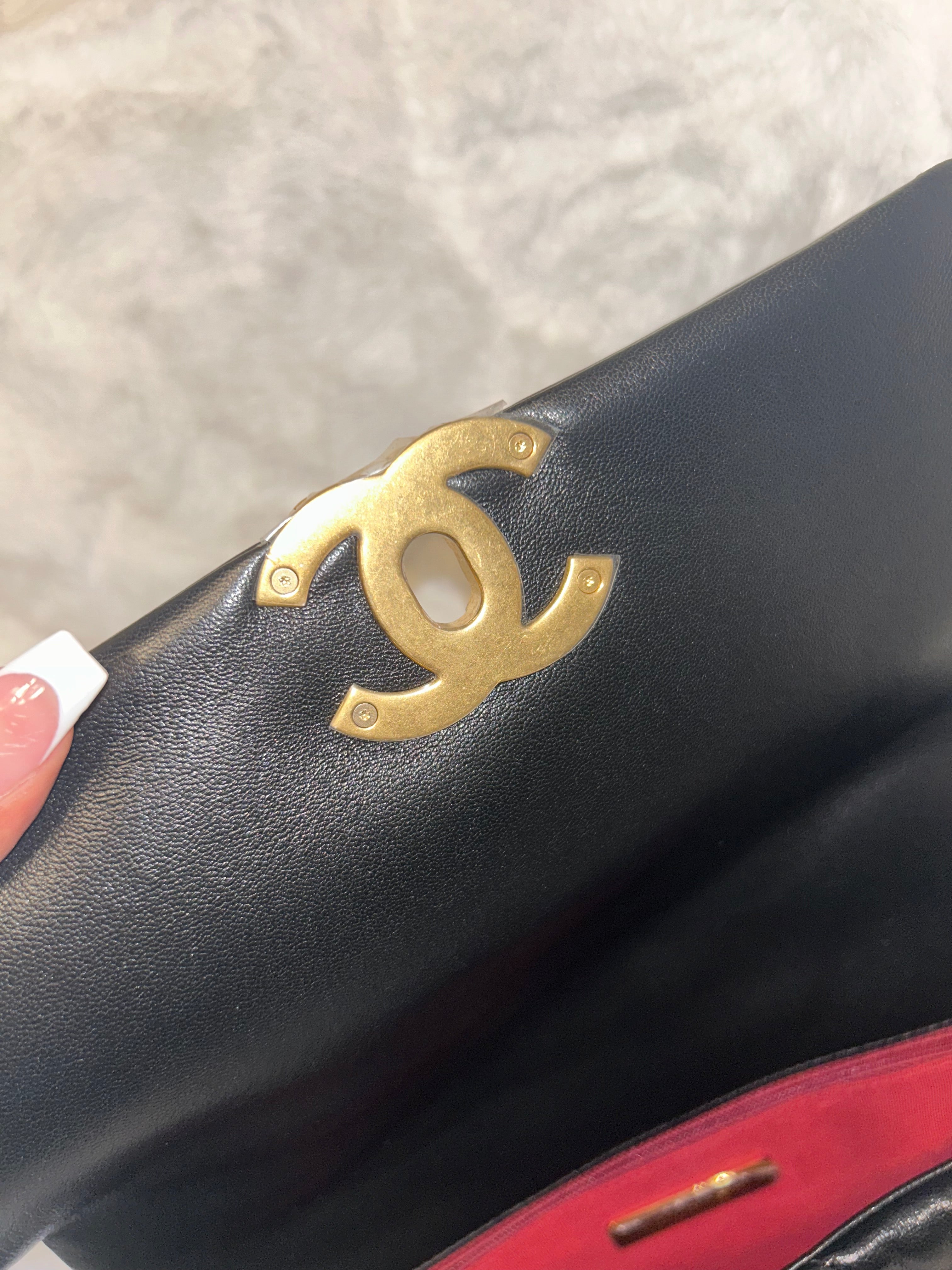 Chanel Black Lambskin 19