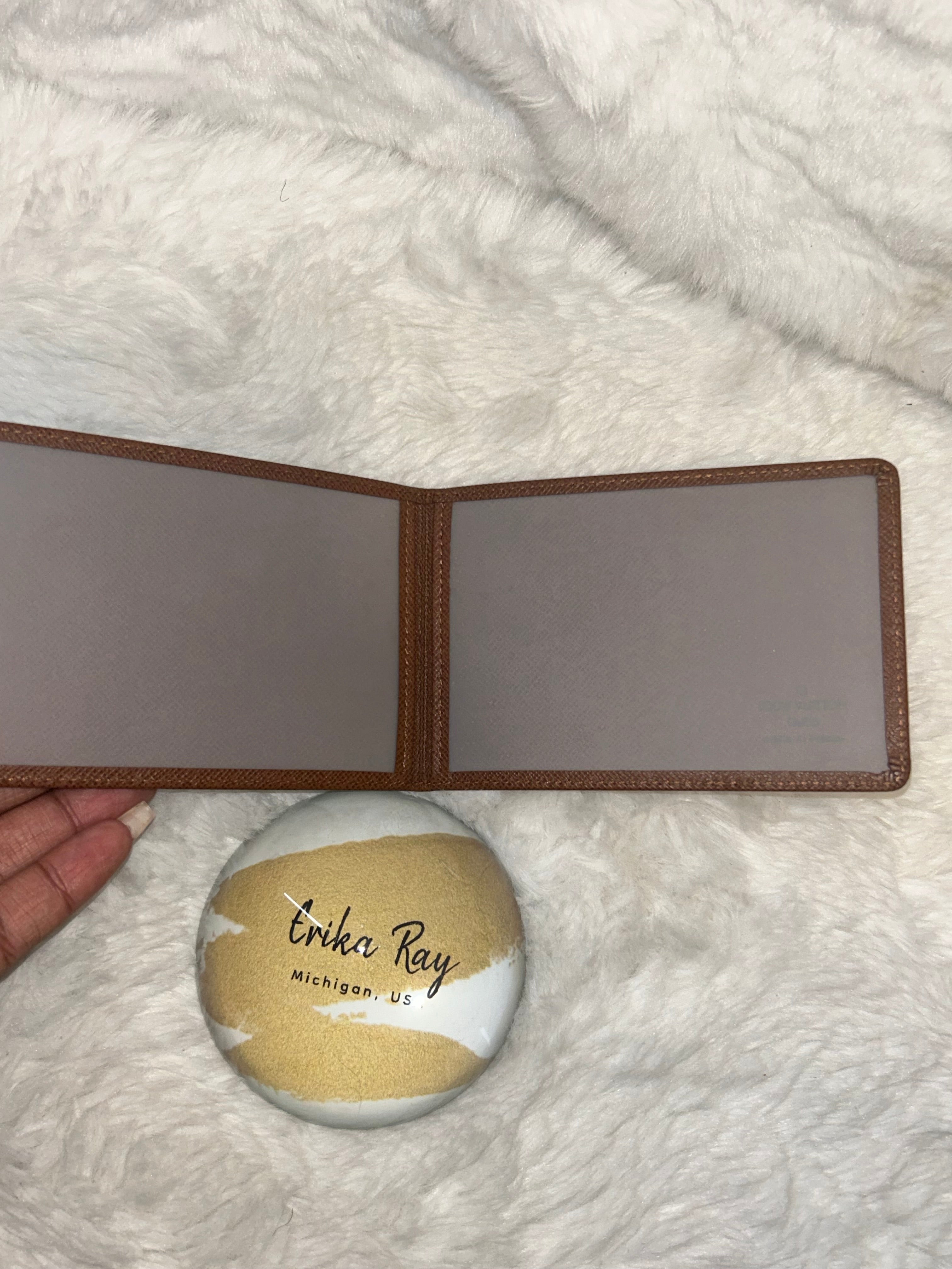 LV Taiga Organizer Card Case
