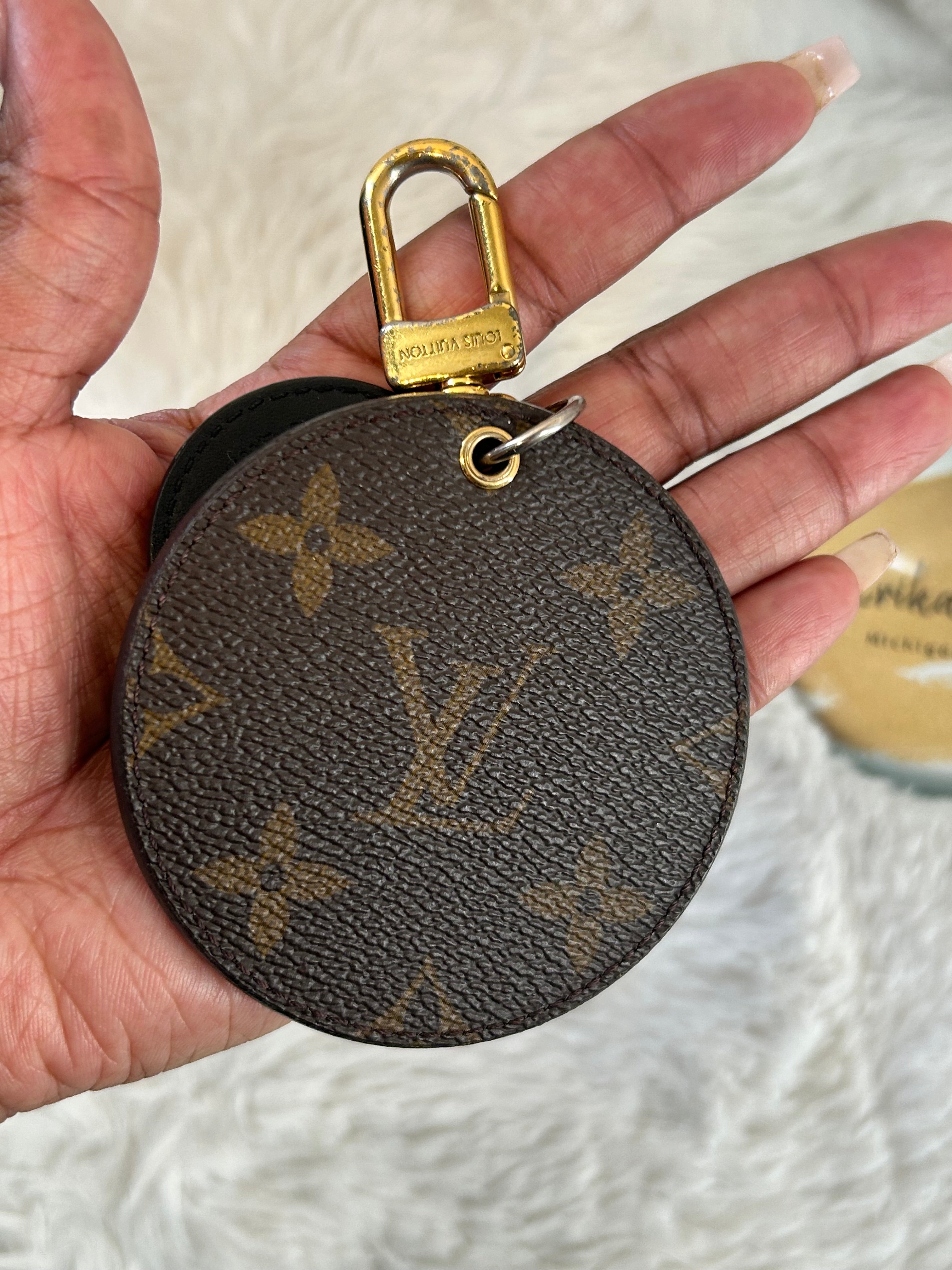 LV Illustre Bag Charm