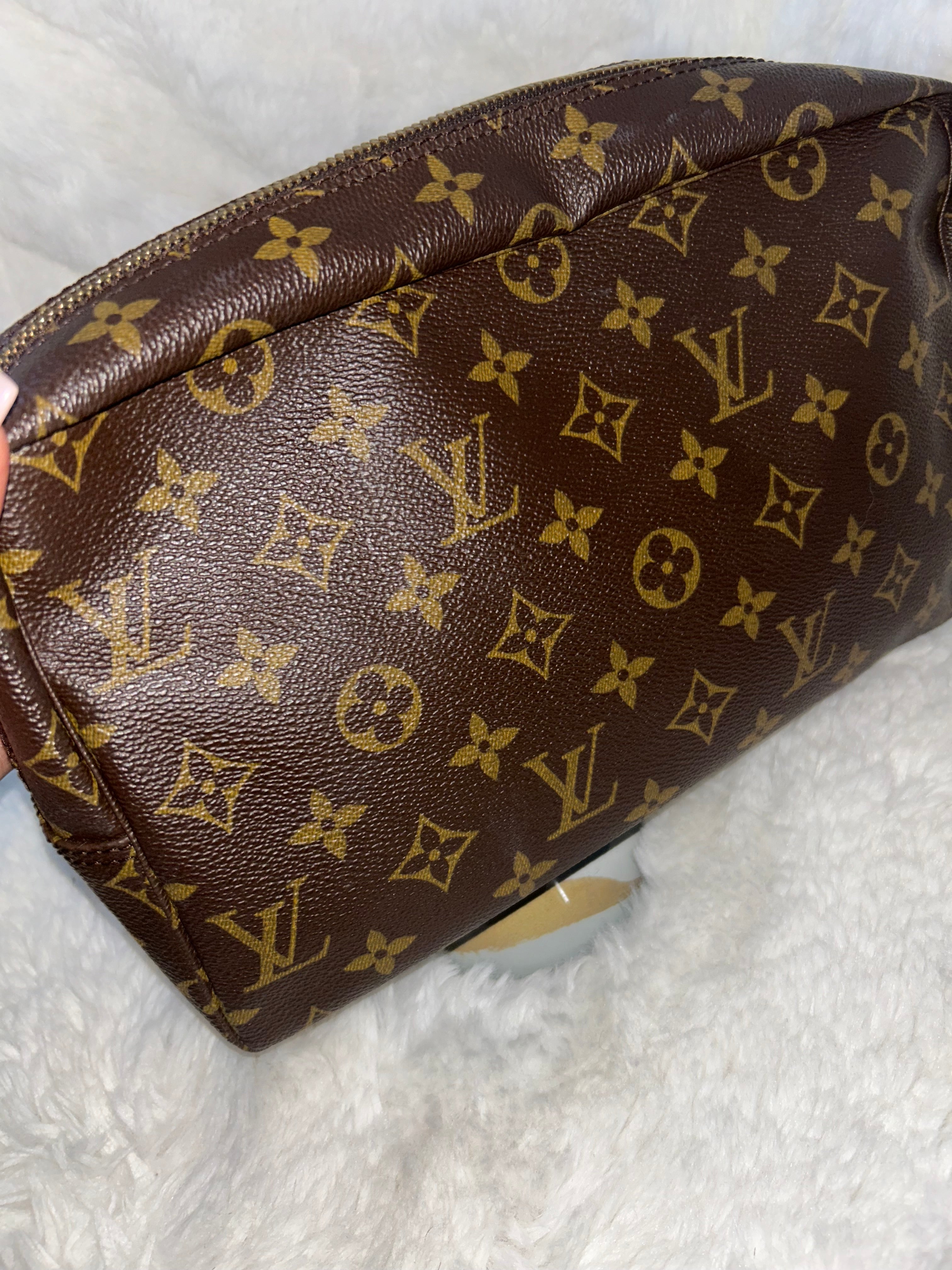 LV Monogram Trousse 28
