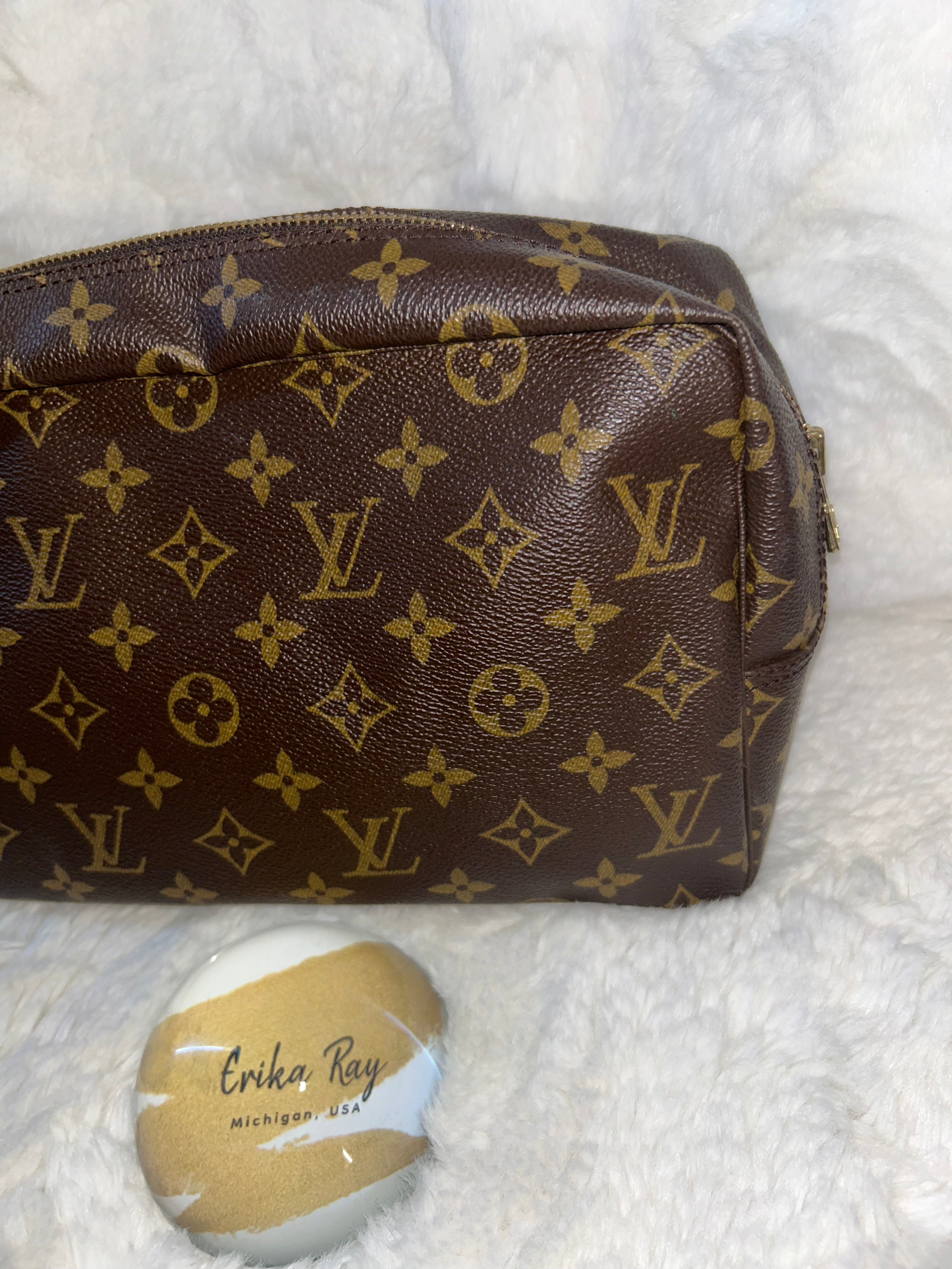 LV Monogram Trousse 28