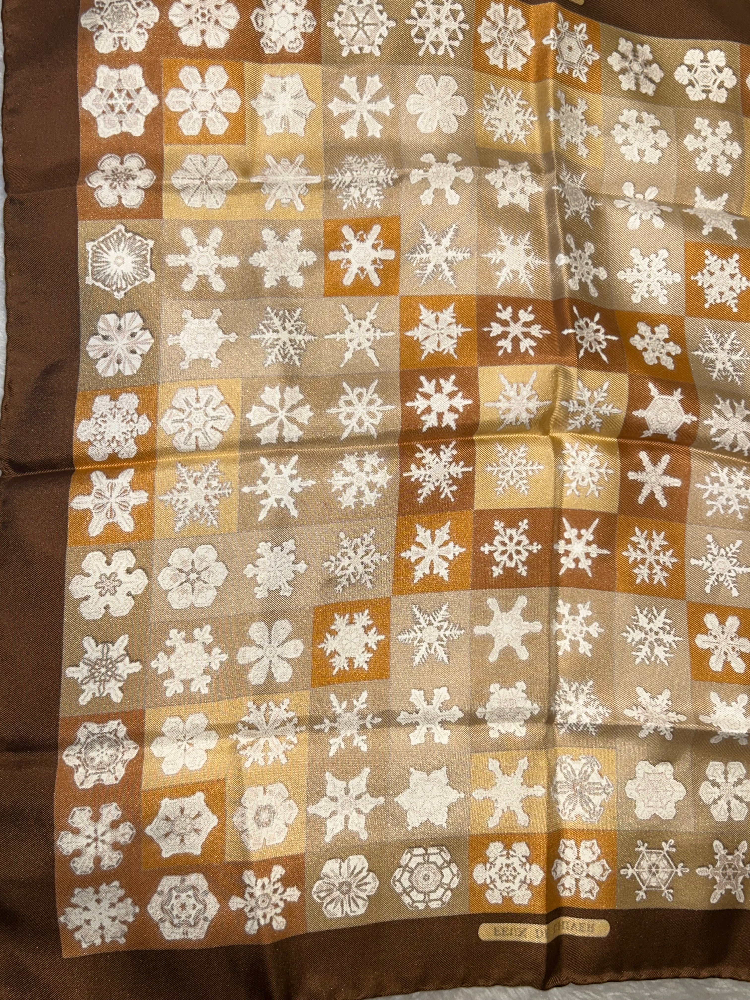 Hermes FEU De L’Hiver Vauzelles Carre Silk Scarf