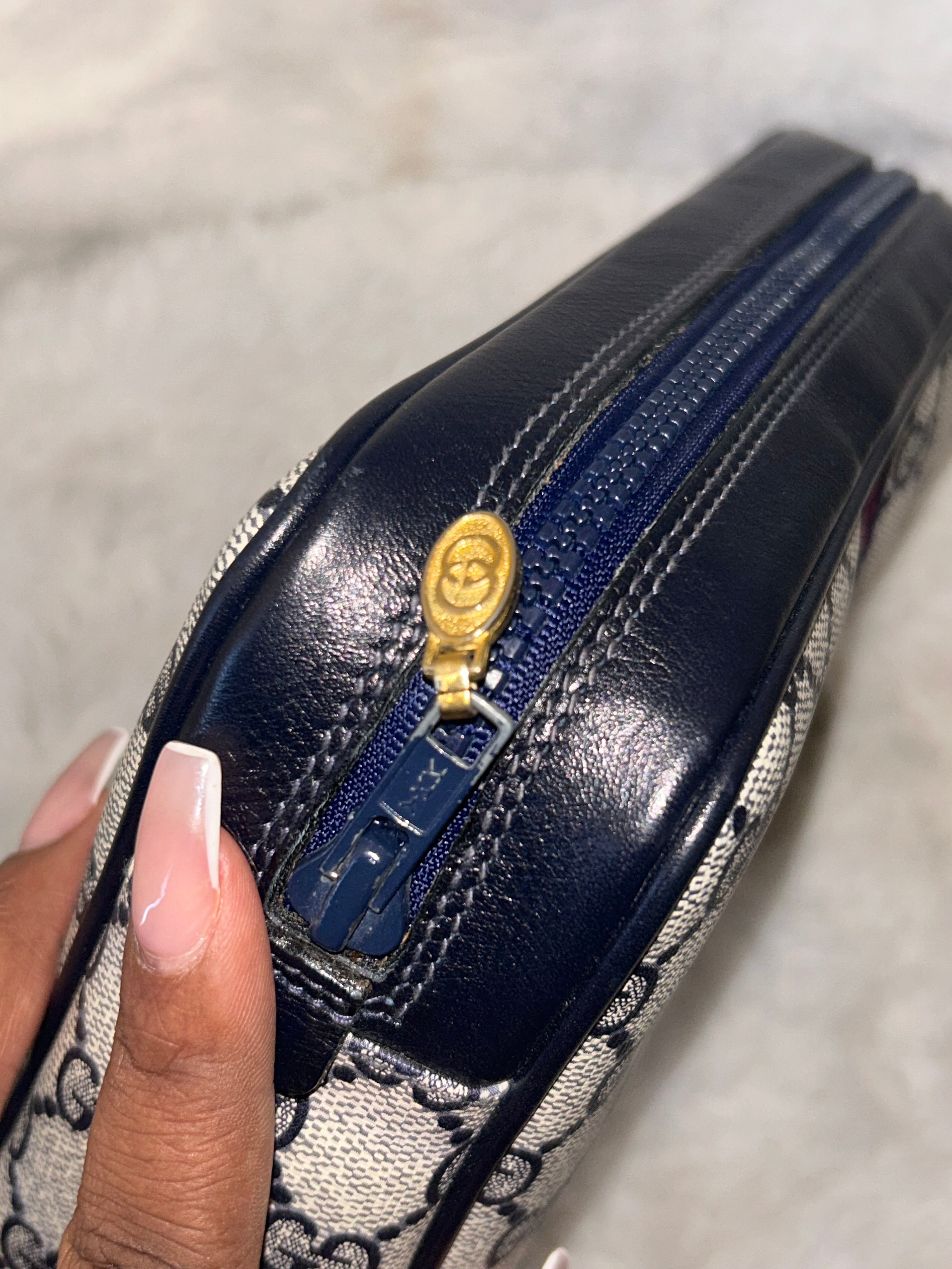 Gucci GG Navy Supreme Clutch