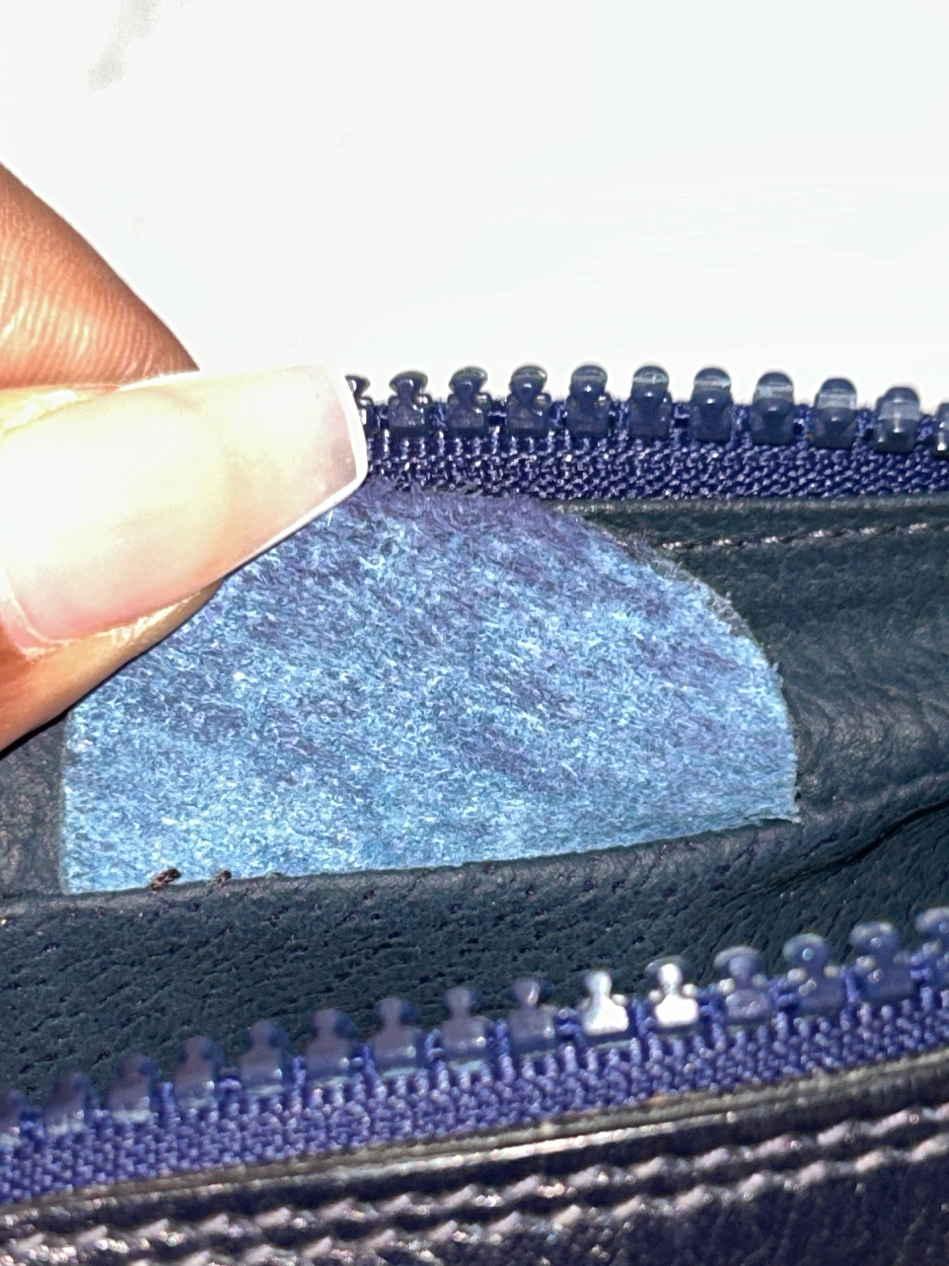Gucci GG Navy Supreme Clutch