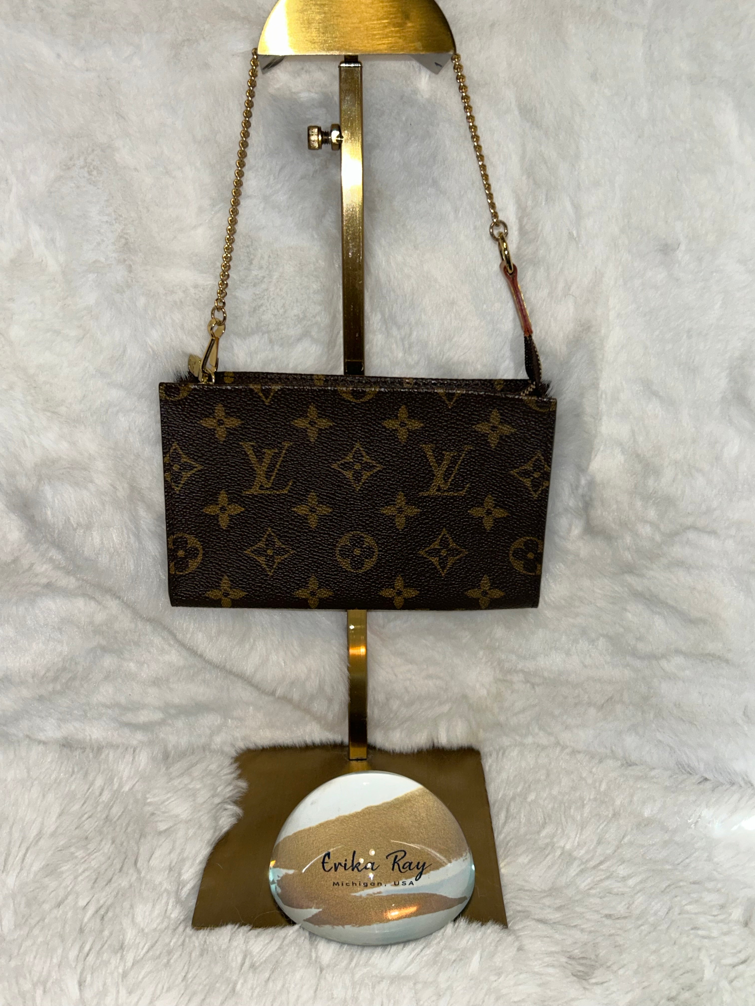 LV Bucket Pouch