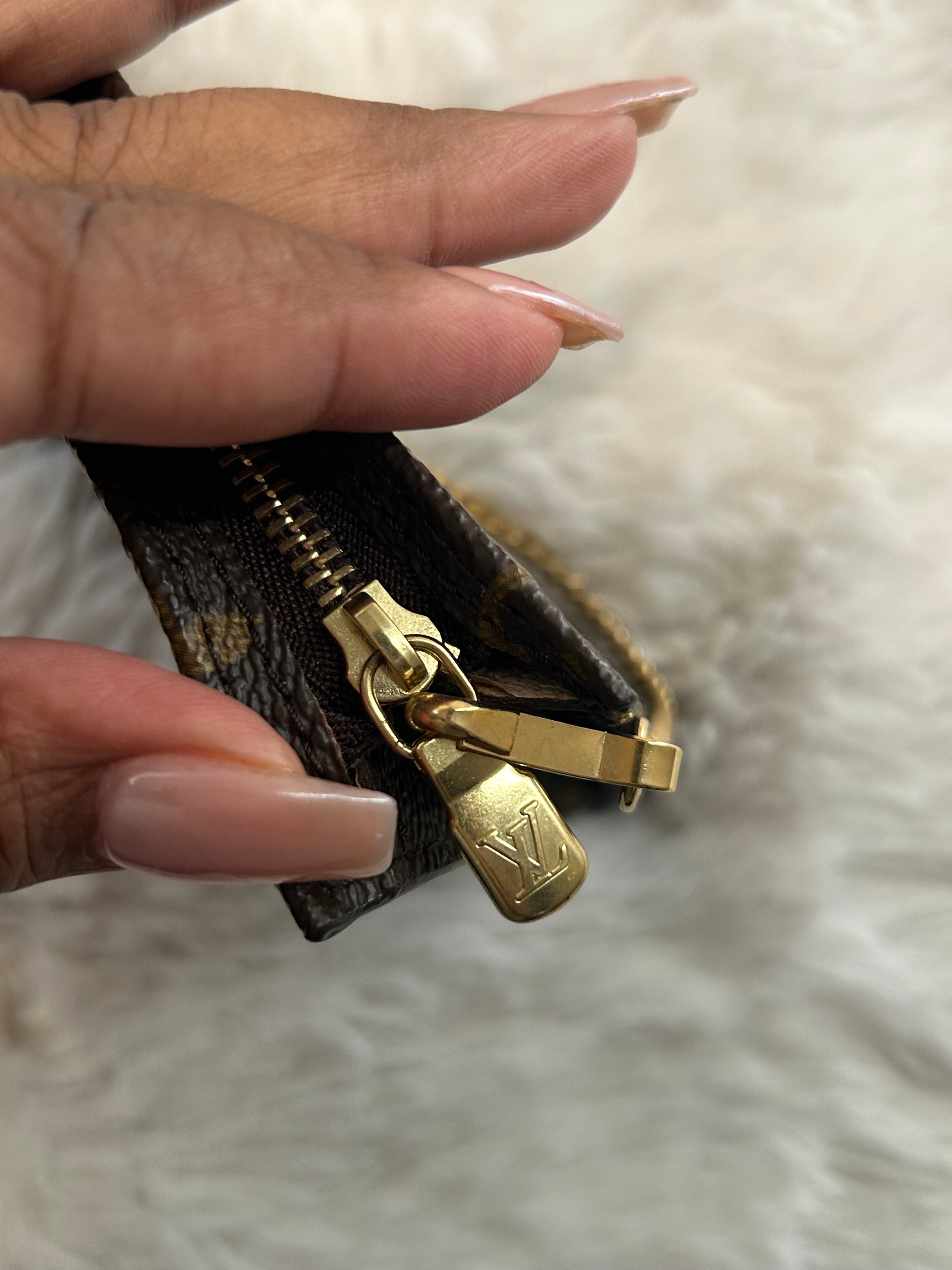 LV Bucket Pouch