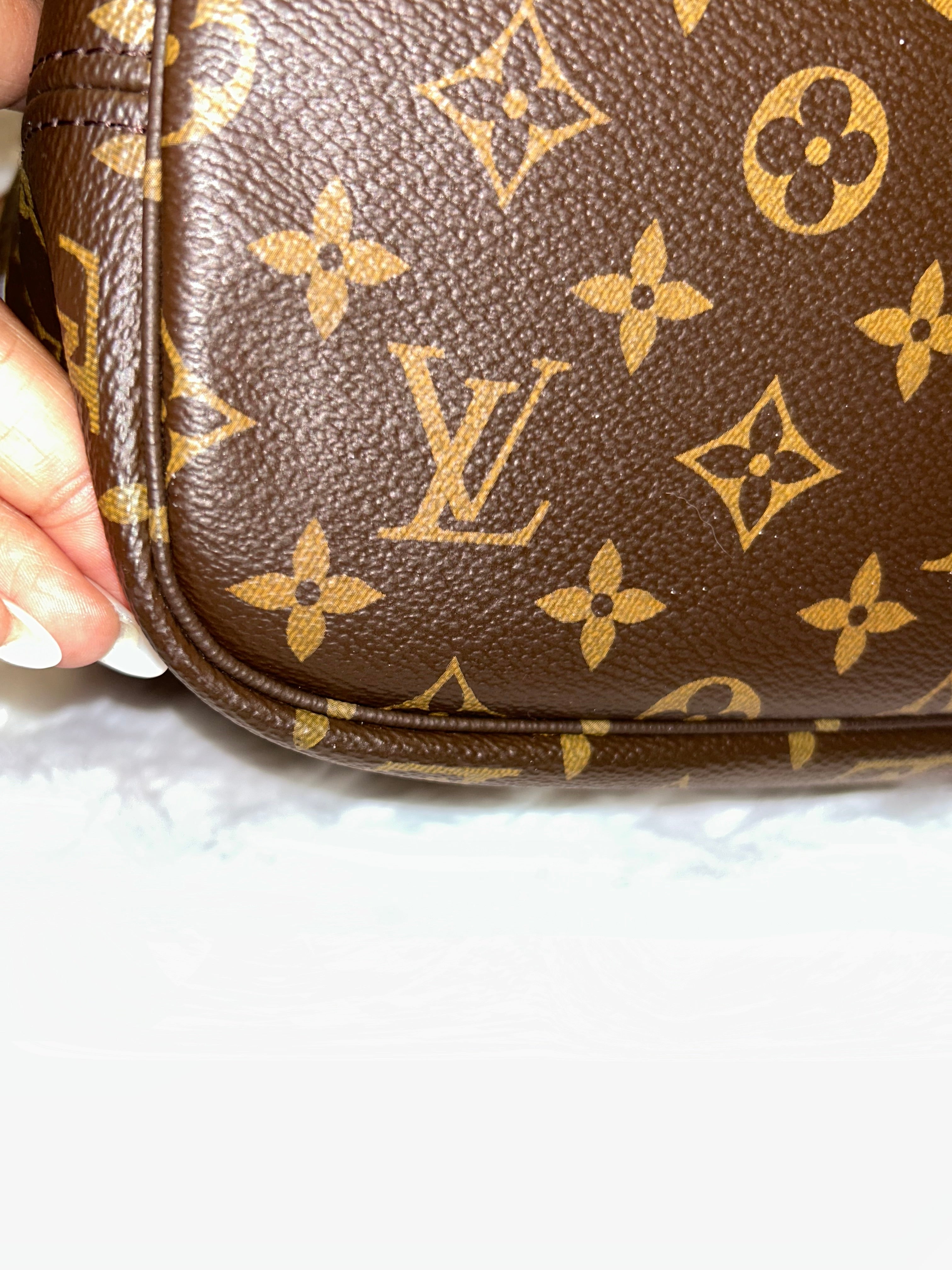 LV Limited Edition Patches Neverfull MM