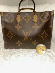 LV Reverse Monogram On The Go GM