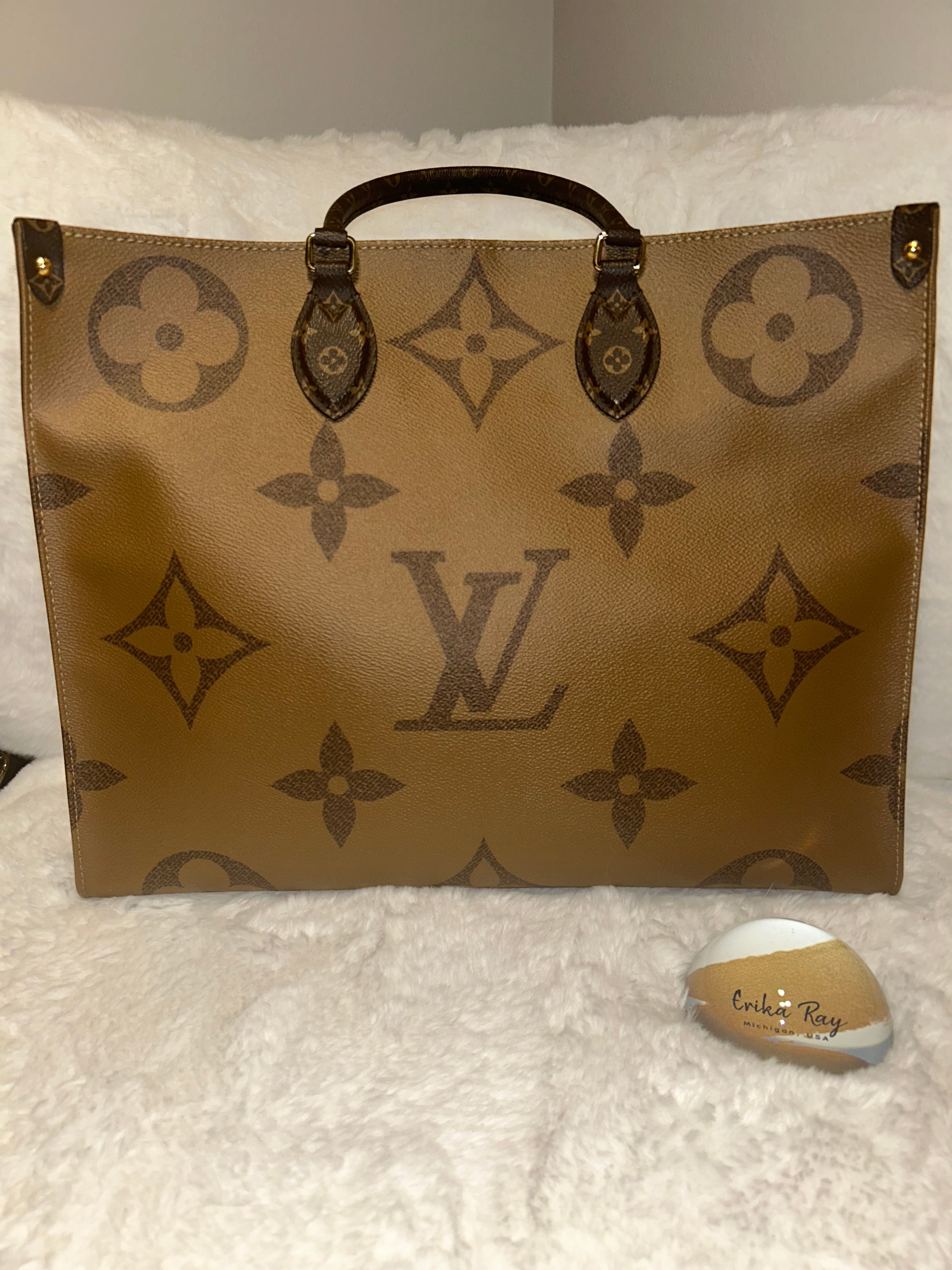 LV Reverse Monogram On The Go GM