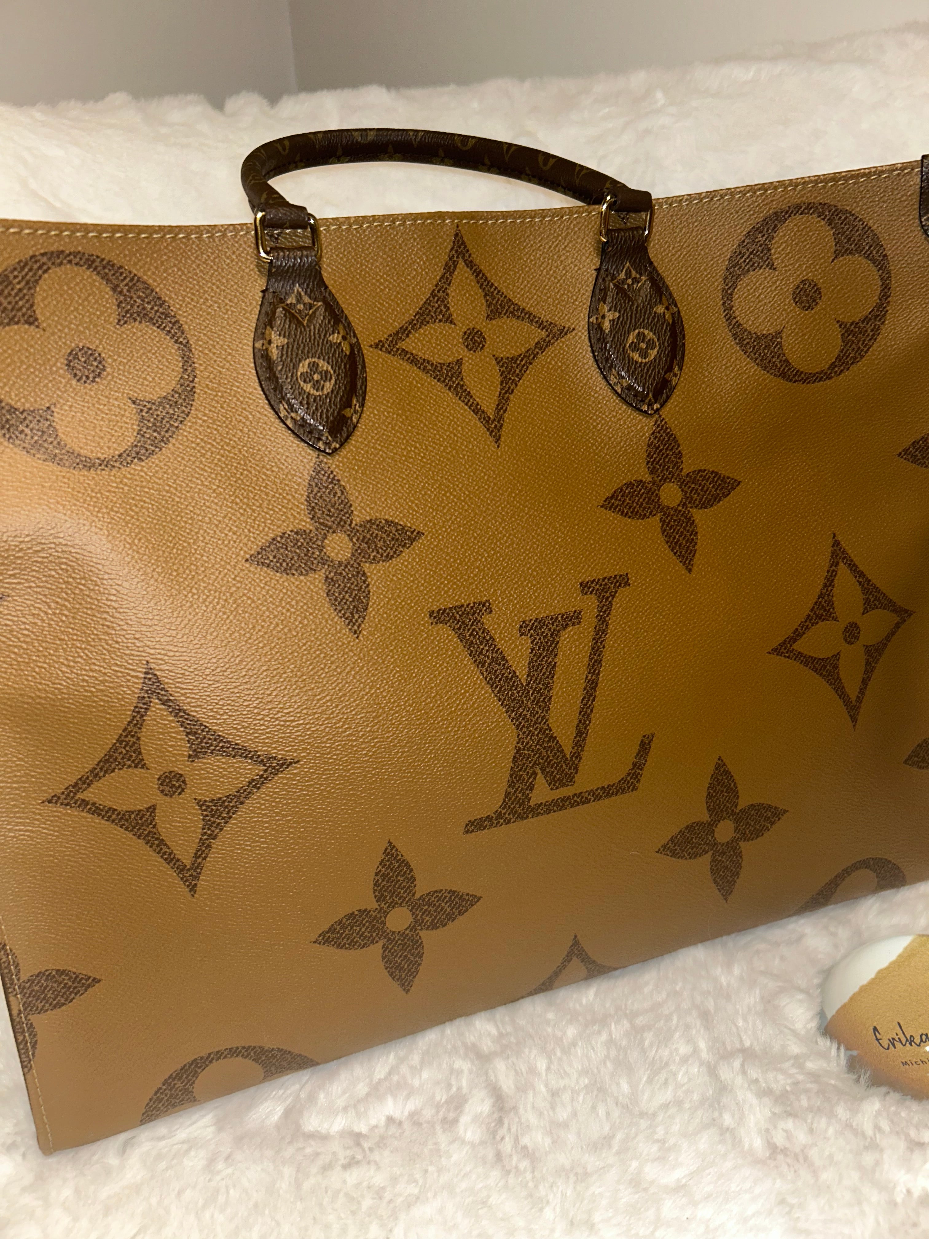 LV Reverse Monogram On The Go GM