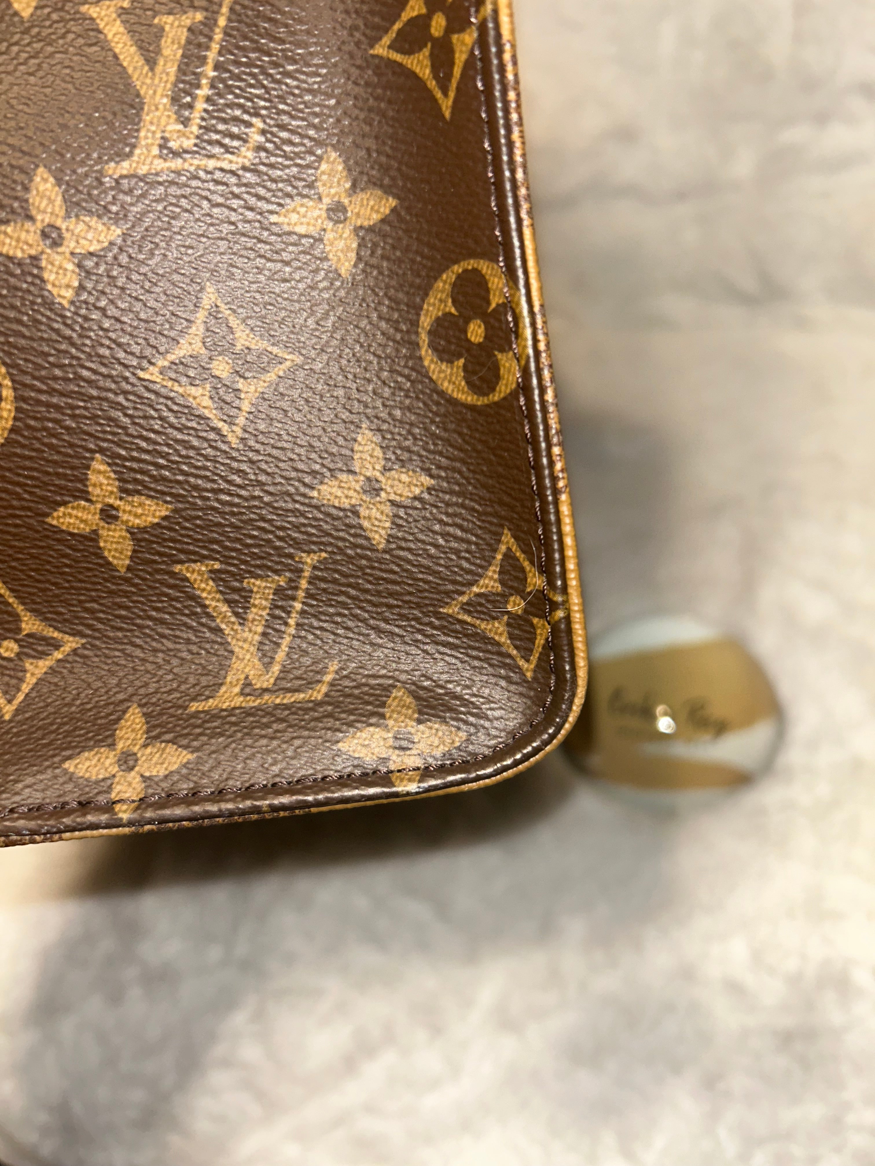 LV Reverse Monogram On The Go GM