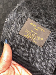 LV Graphite Scarf