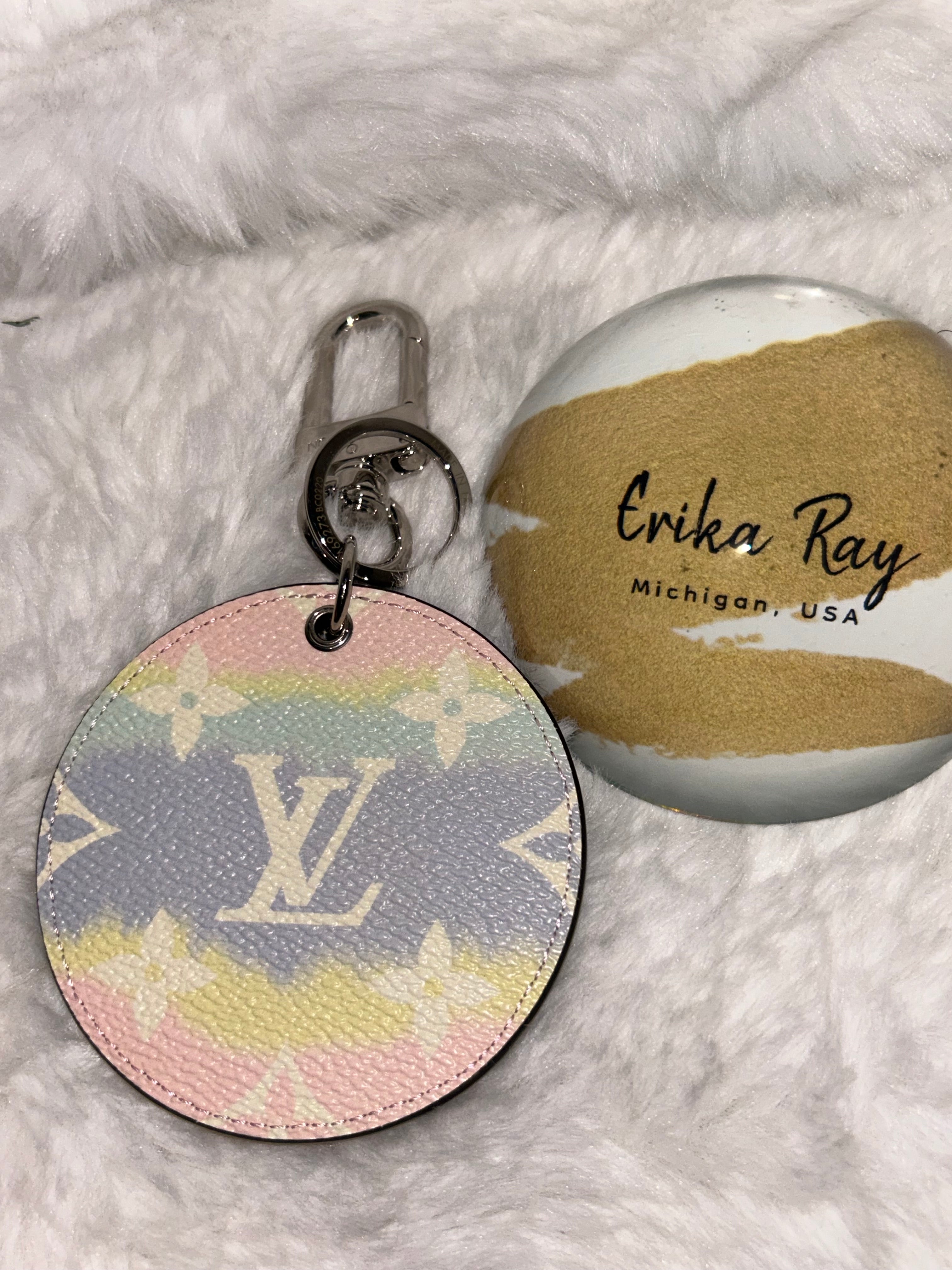LV Escale Key Charm