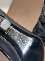 LV Streamline Mesh Heels