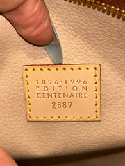 LV Damier Ebene Toiletry 26