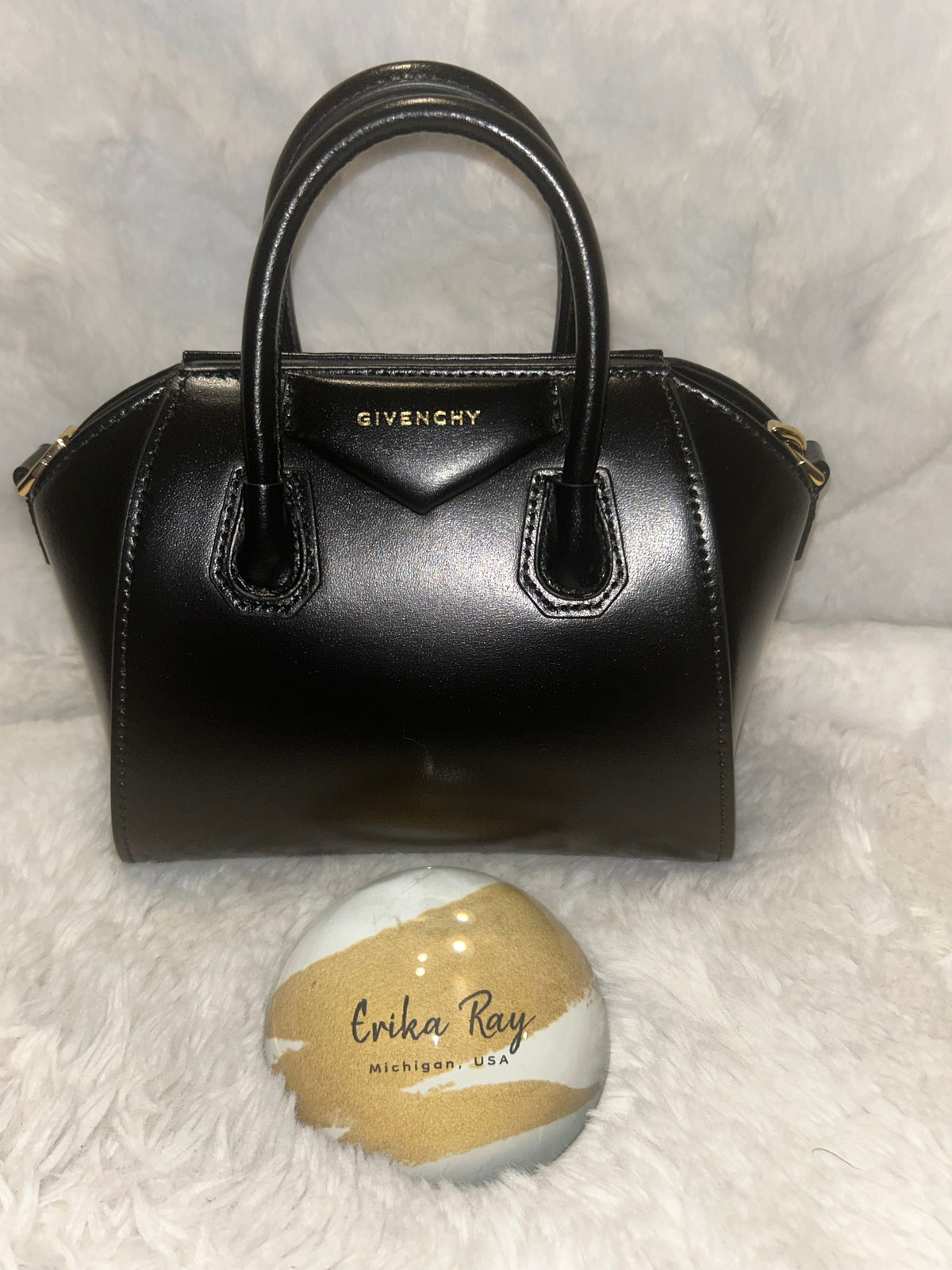 Givenchy Toy Antigona
