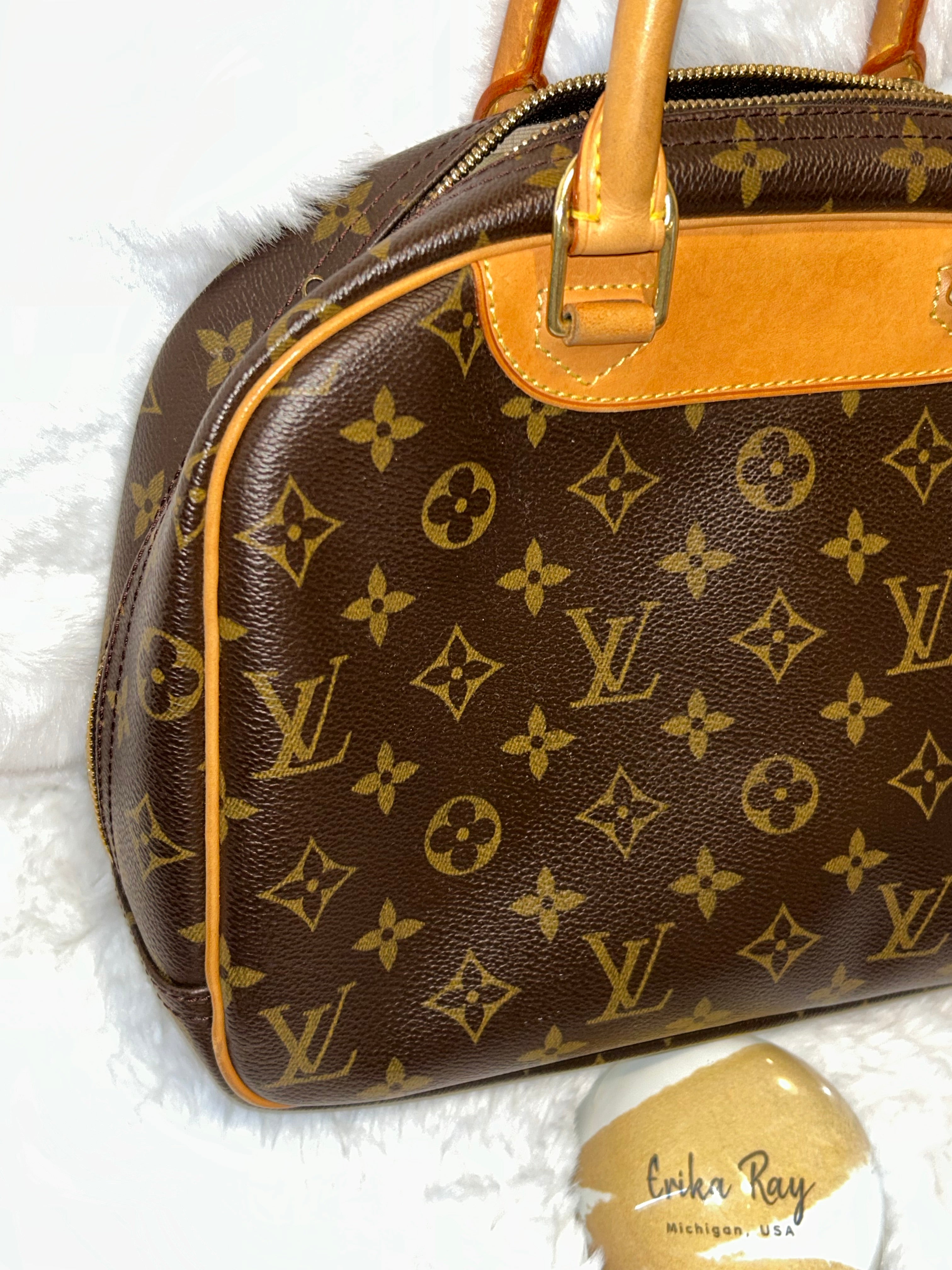 LV Monogram Trouville