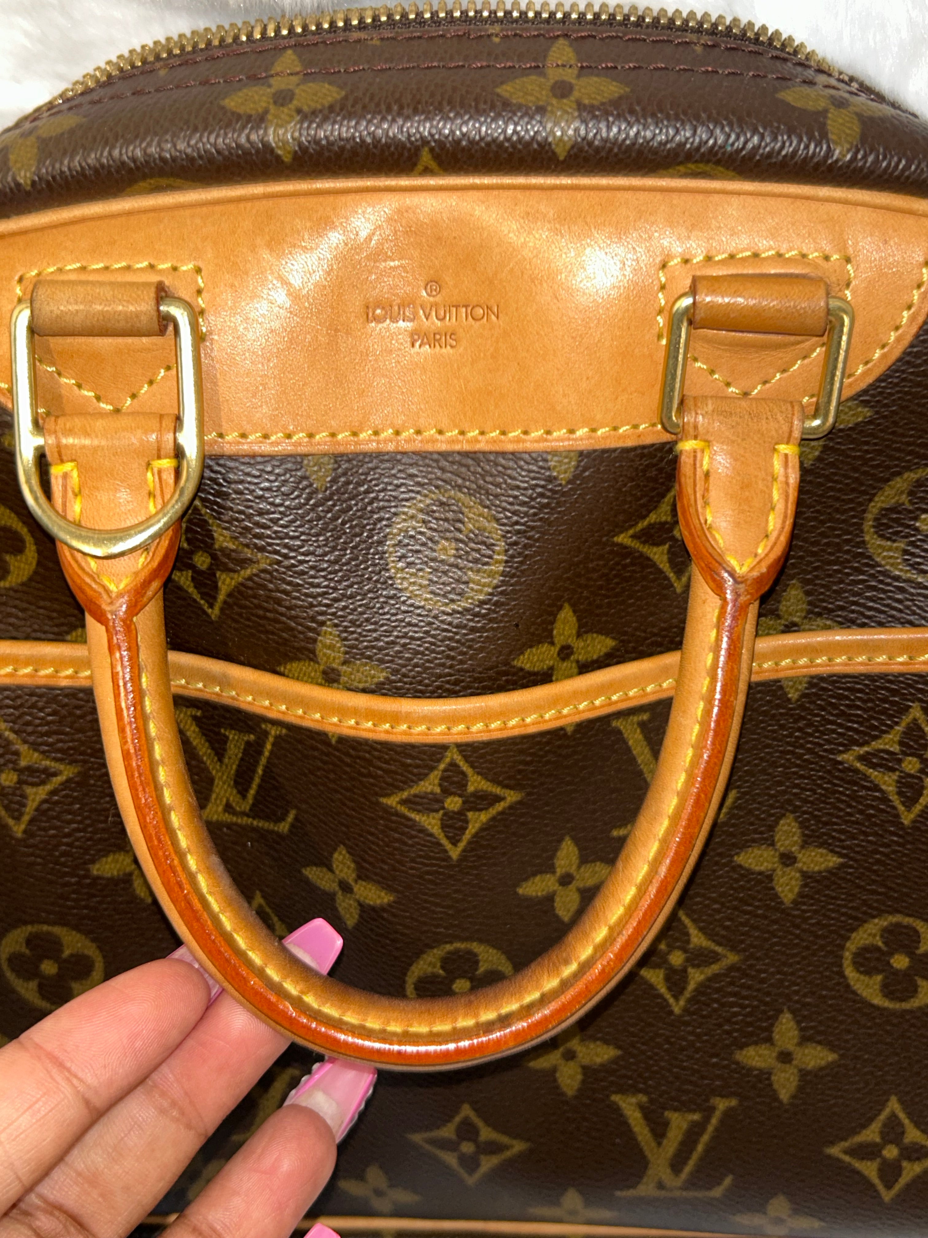 LV Monogram Trouville