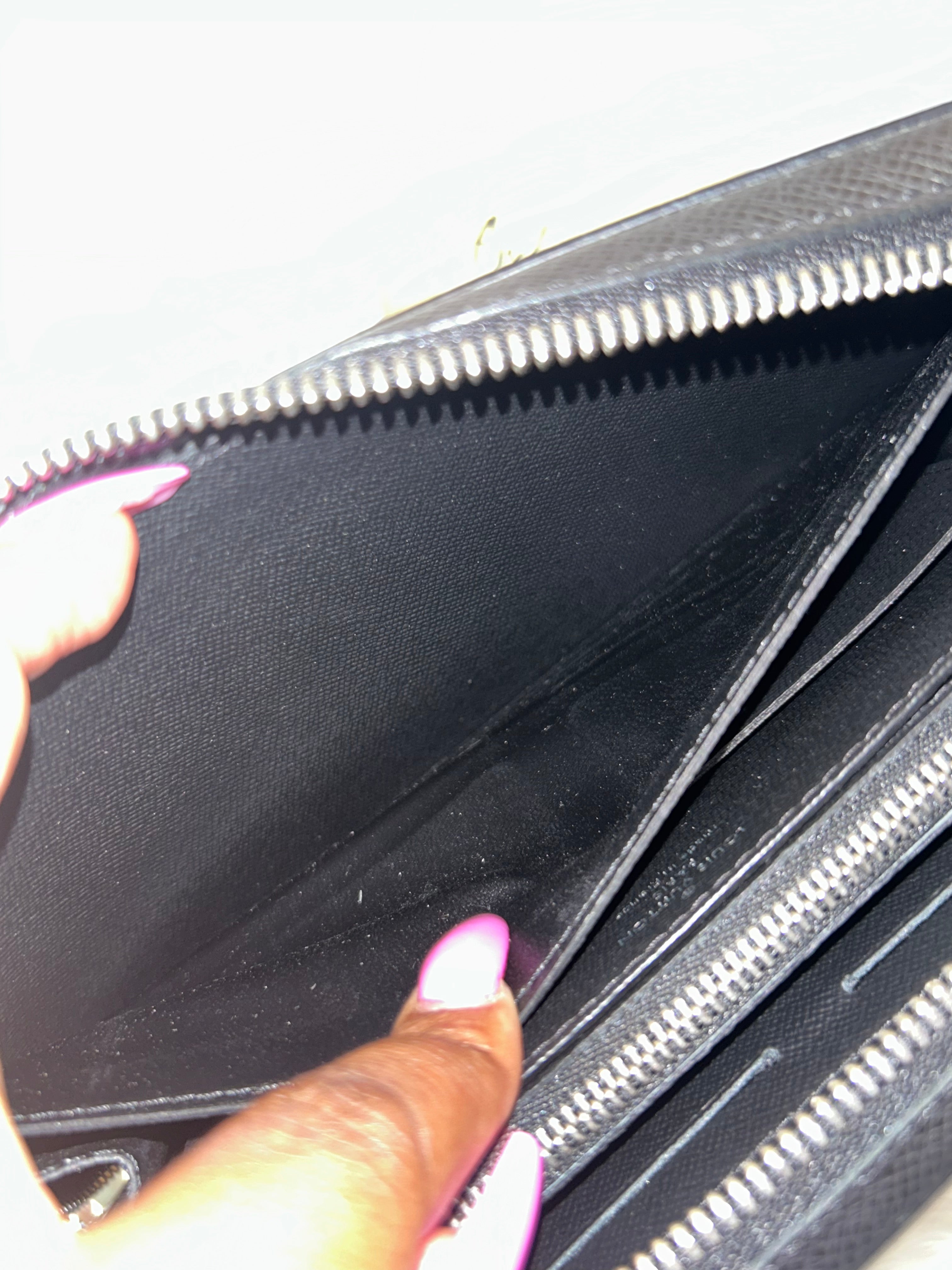 LV Black Taiga Organizer Wallet