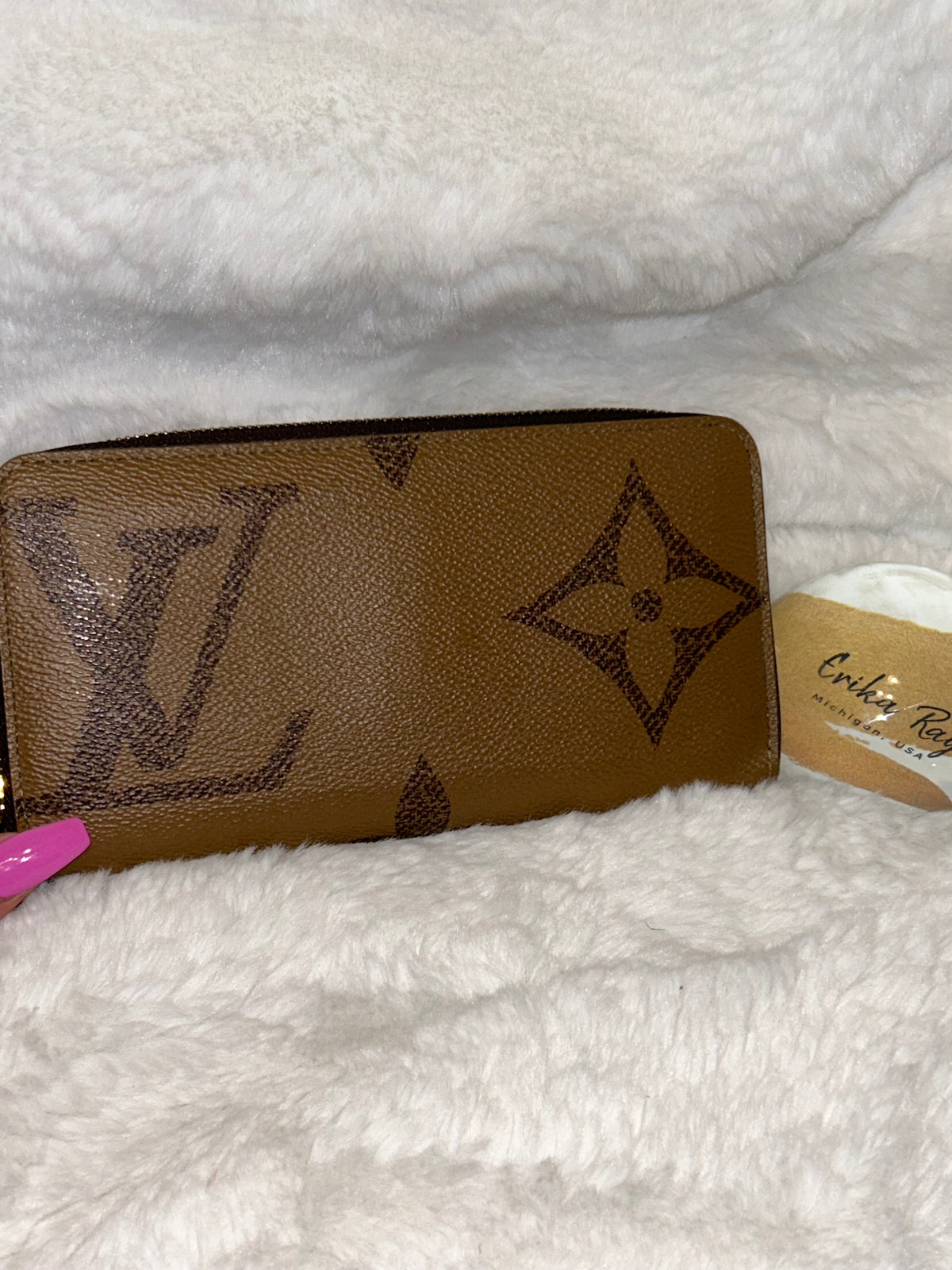 LV Reverse Giant Monogram Zippy Wallet