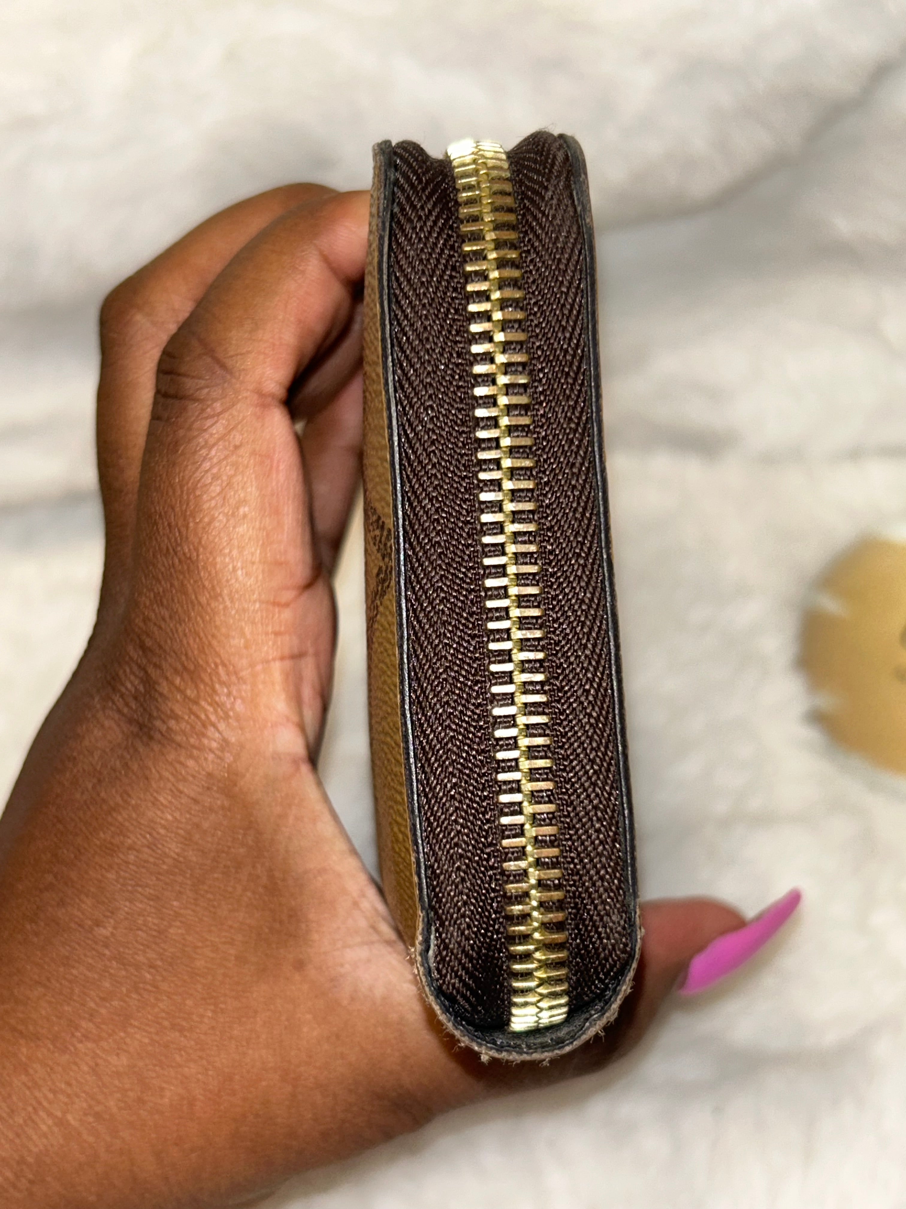 LV Reverse Giant Monogram Zippy Wallet