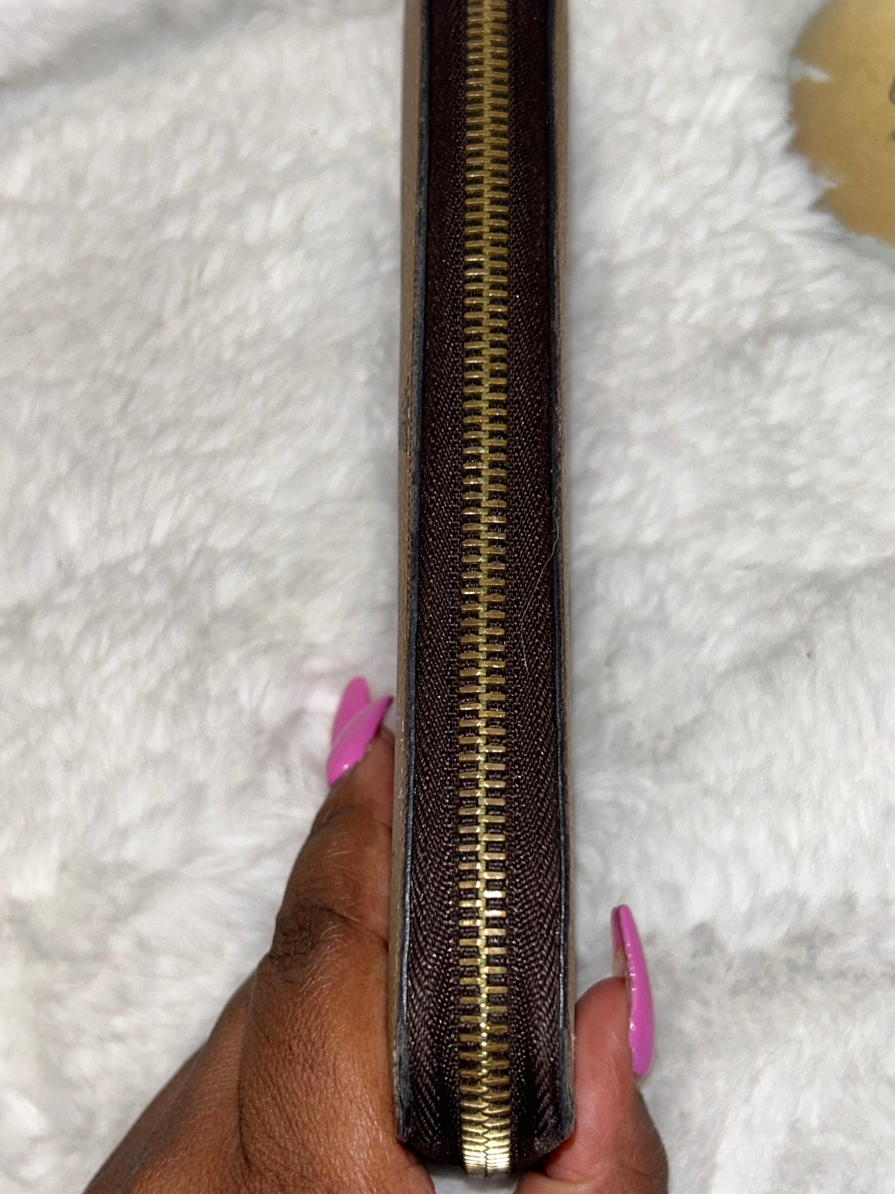 LV Reverse Giant Monogram Zippy Wallet