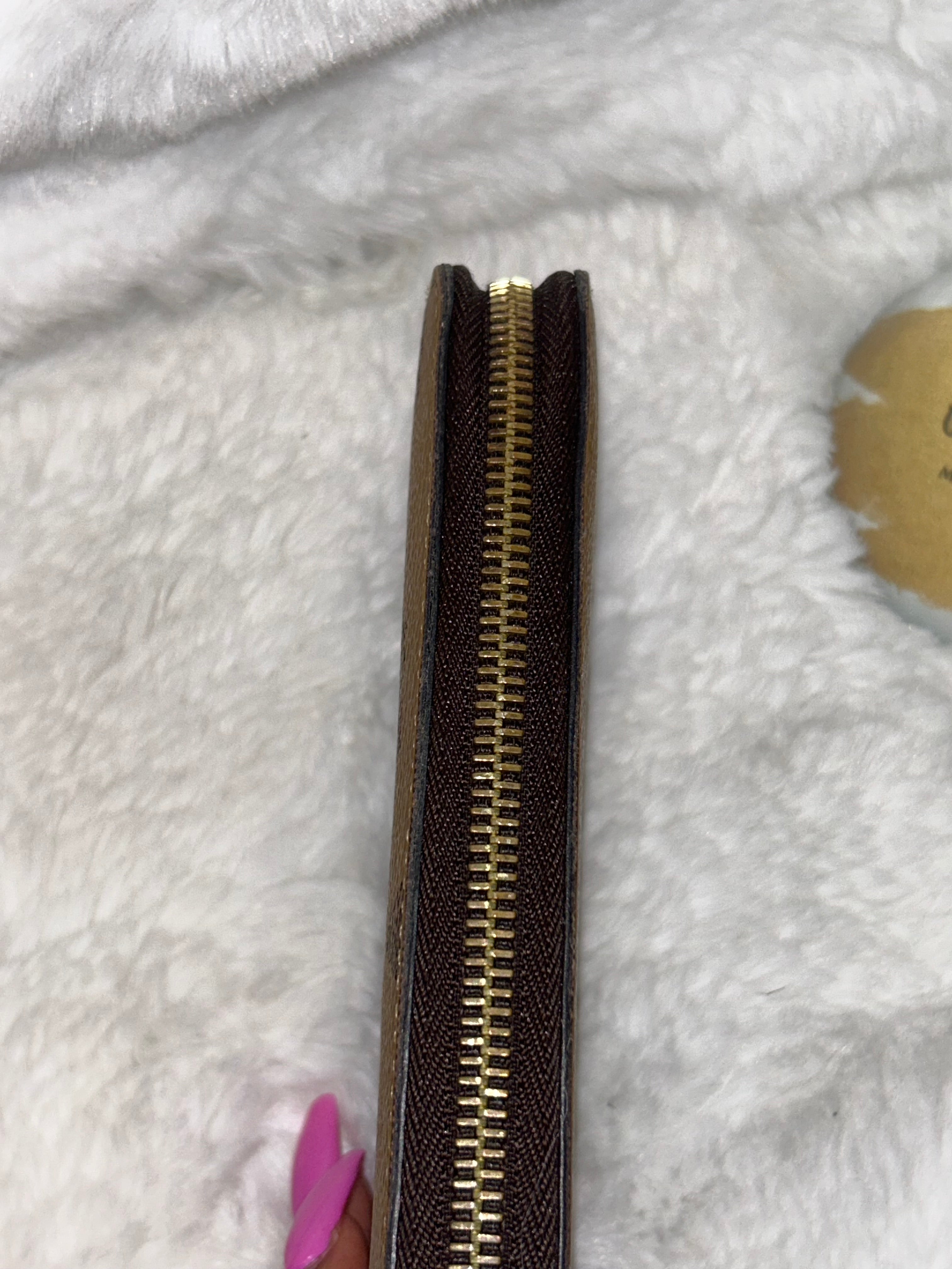 LV Reverse Giant Monogram Zippy Wallet