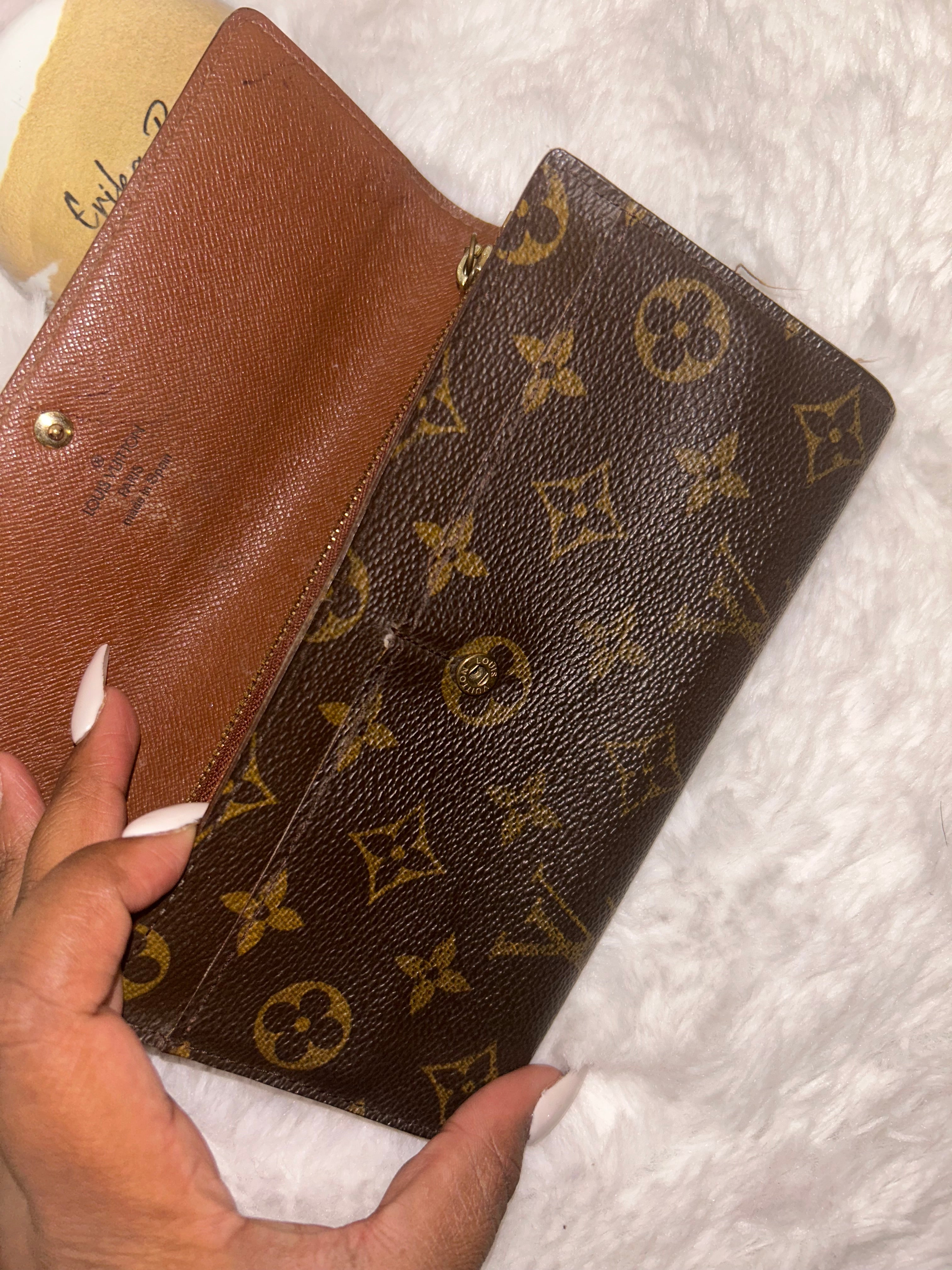 LV Monogram Sarah Wallet