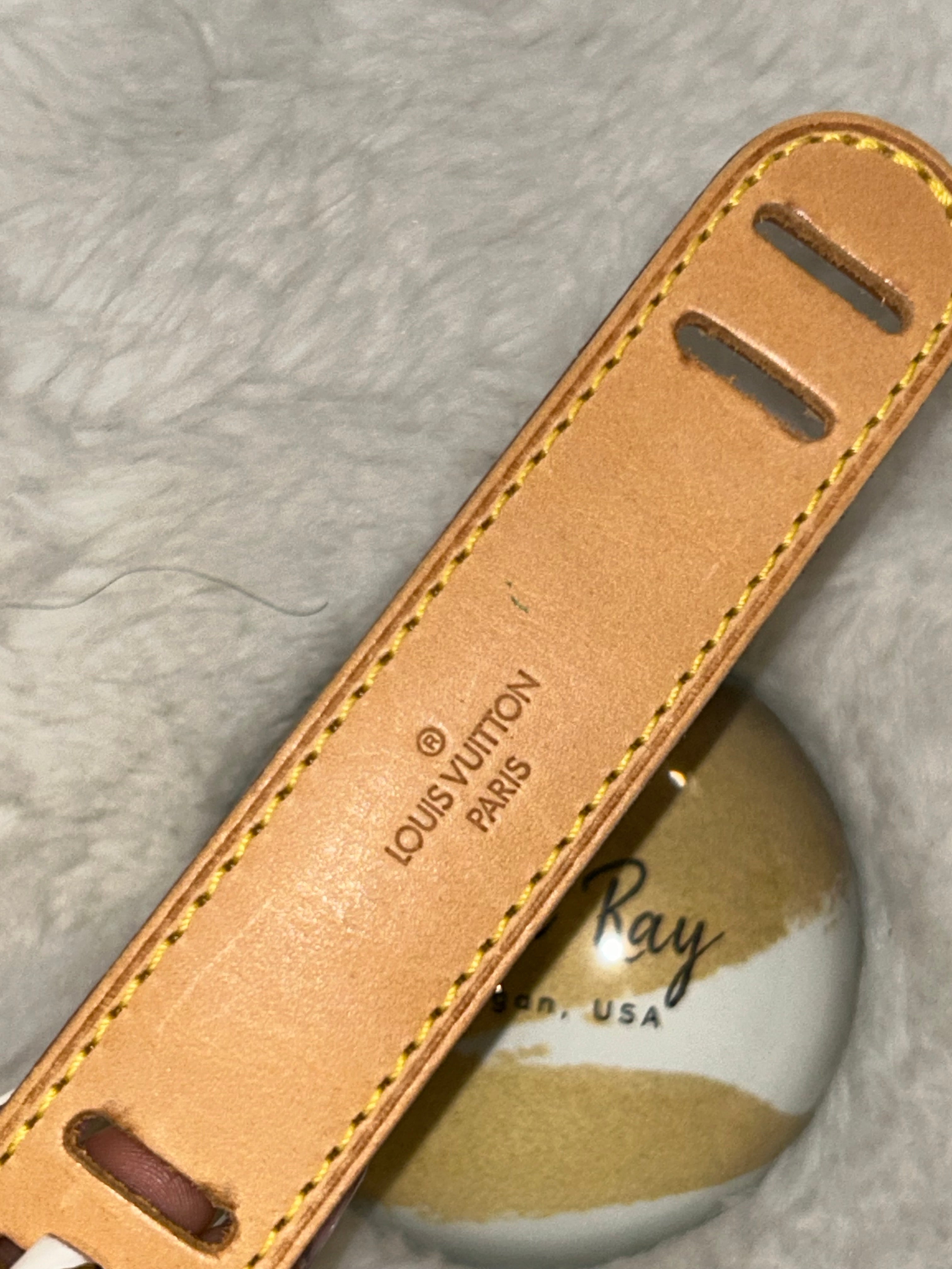LV Vachetta Shoulder Pad (for strap)