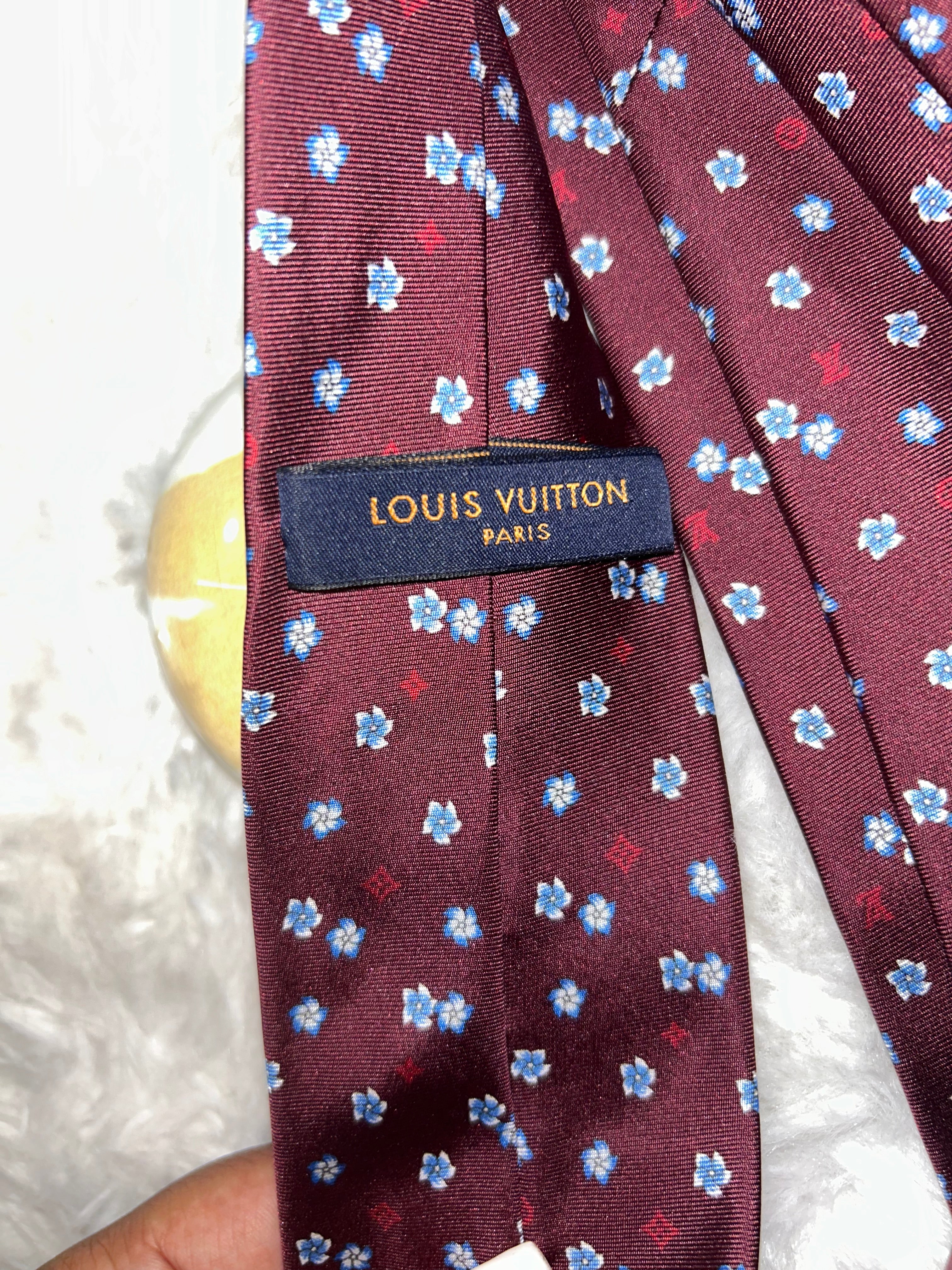 LV Necktie