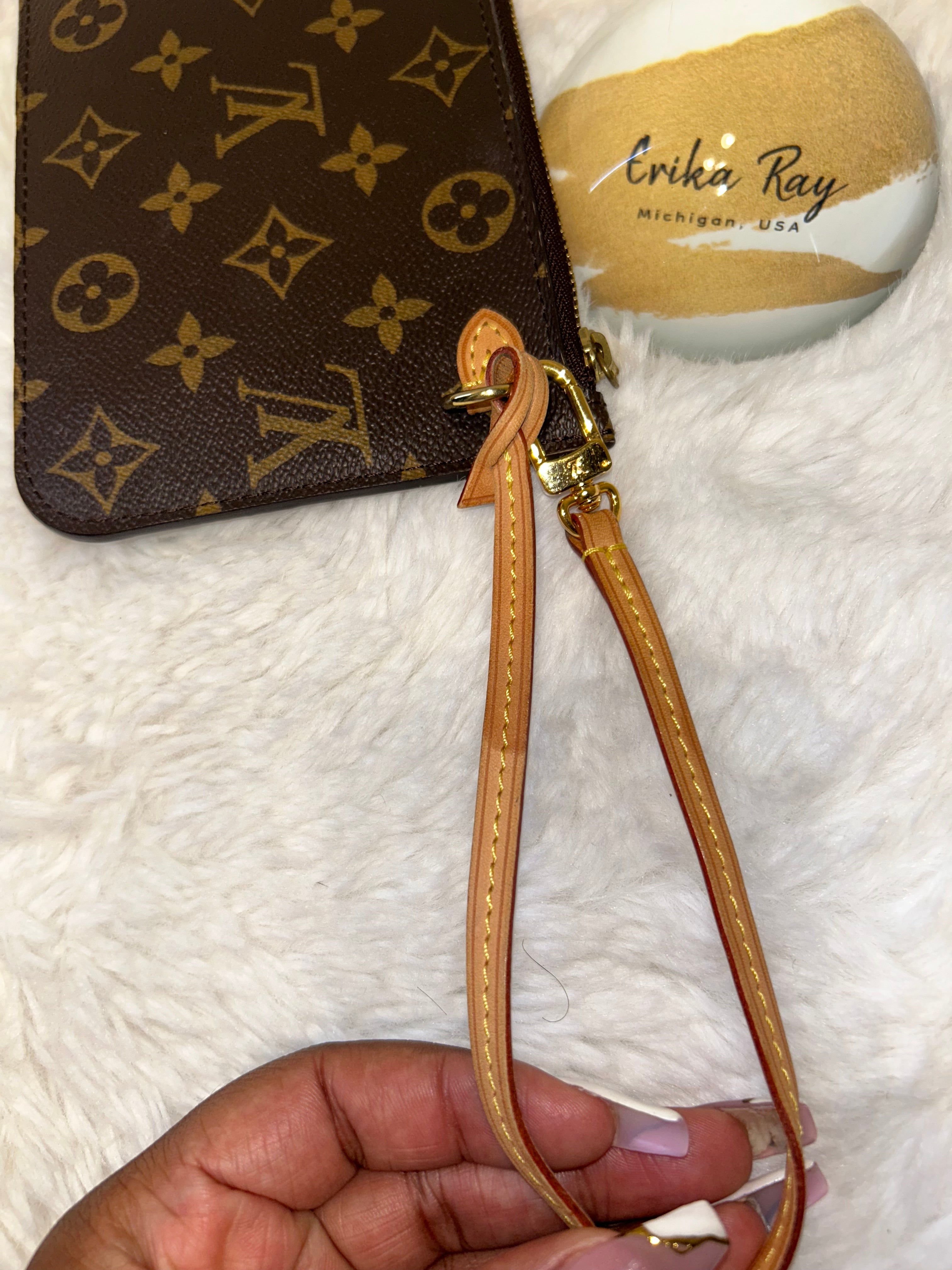 LV Neverfull Pouch PM