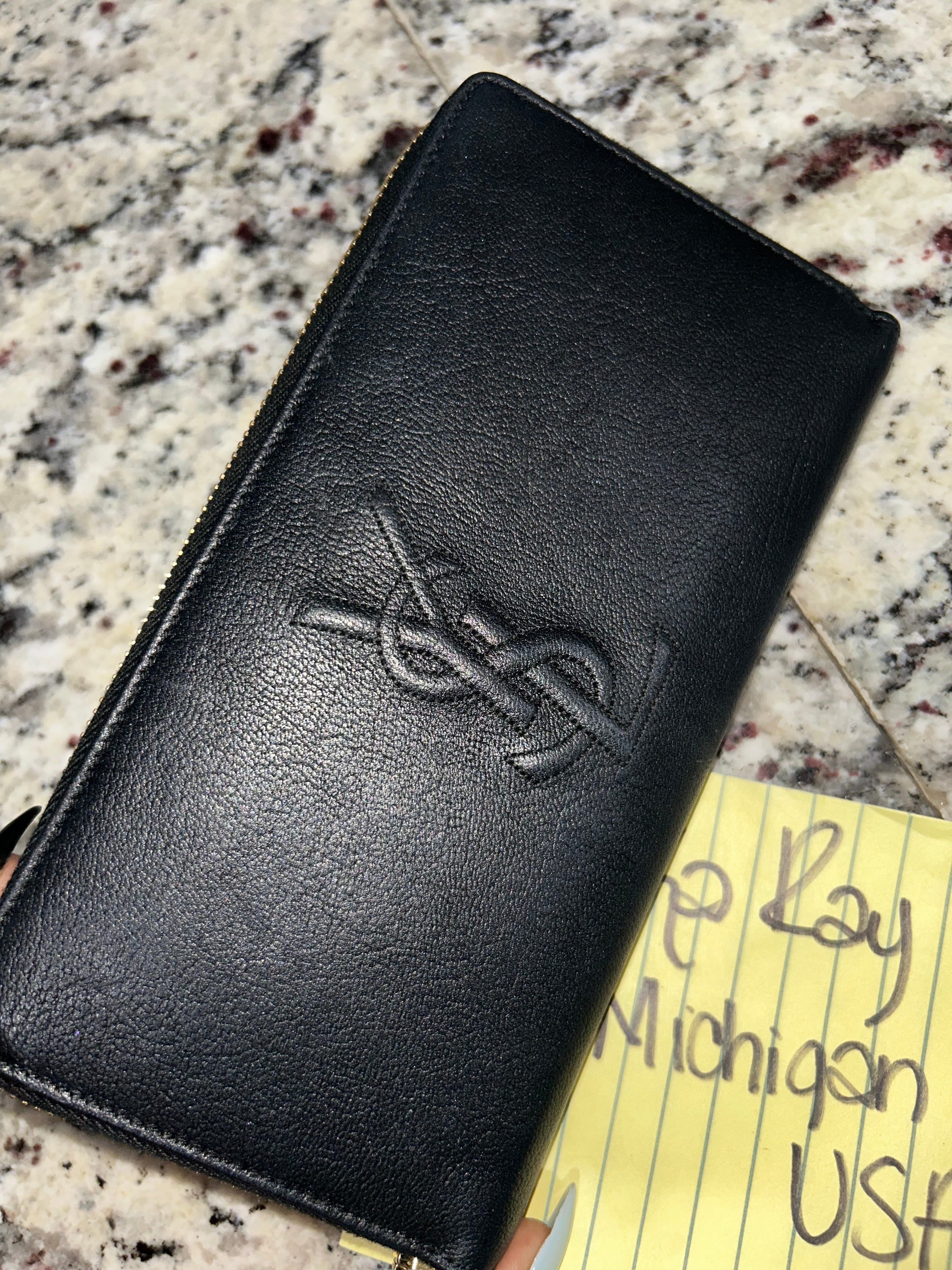 YSL Black OTL Portefeuille Zippy Wallet