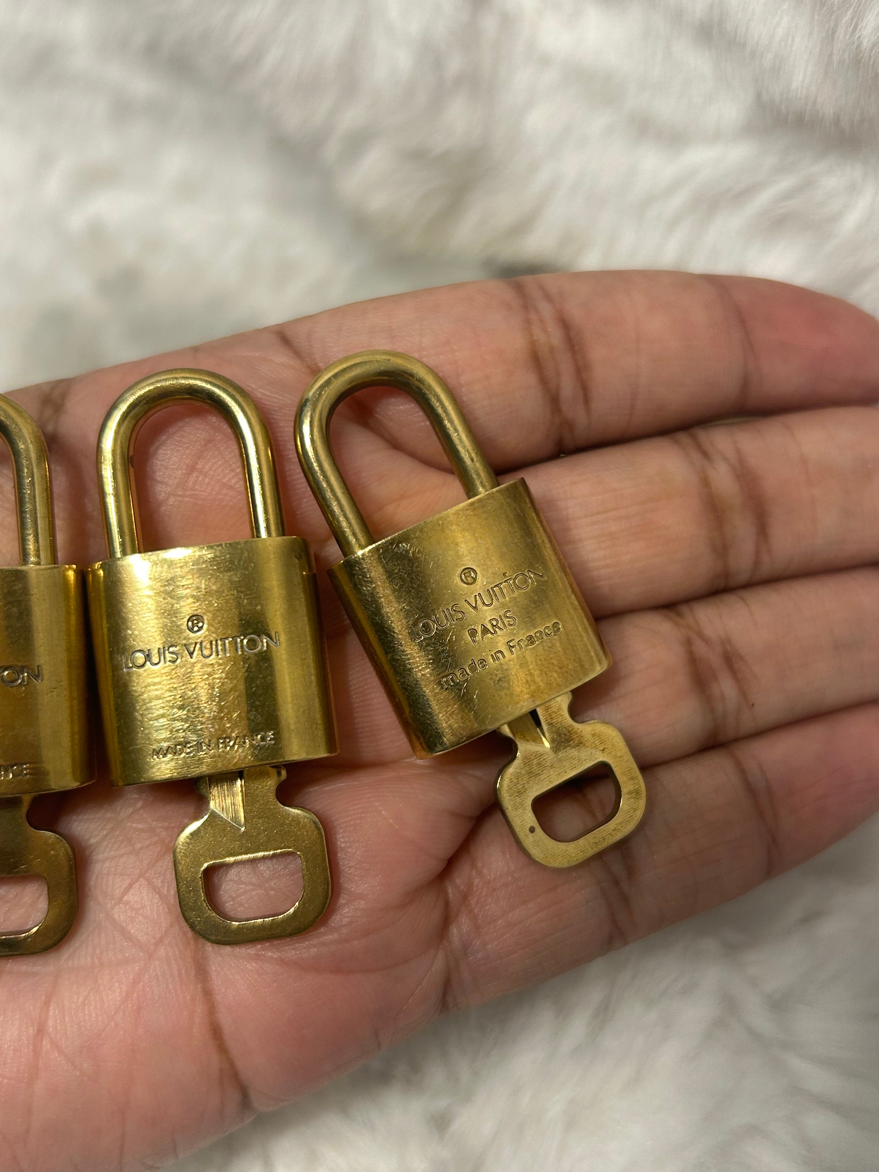 LV Gold Lock&Key Sets