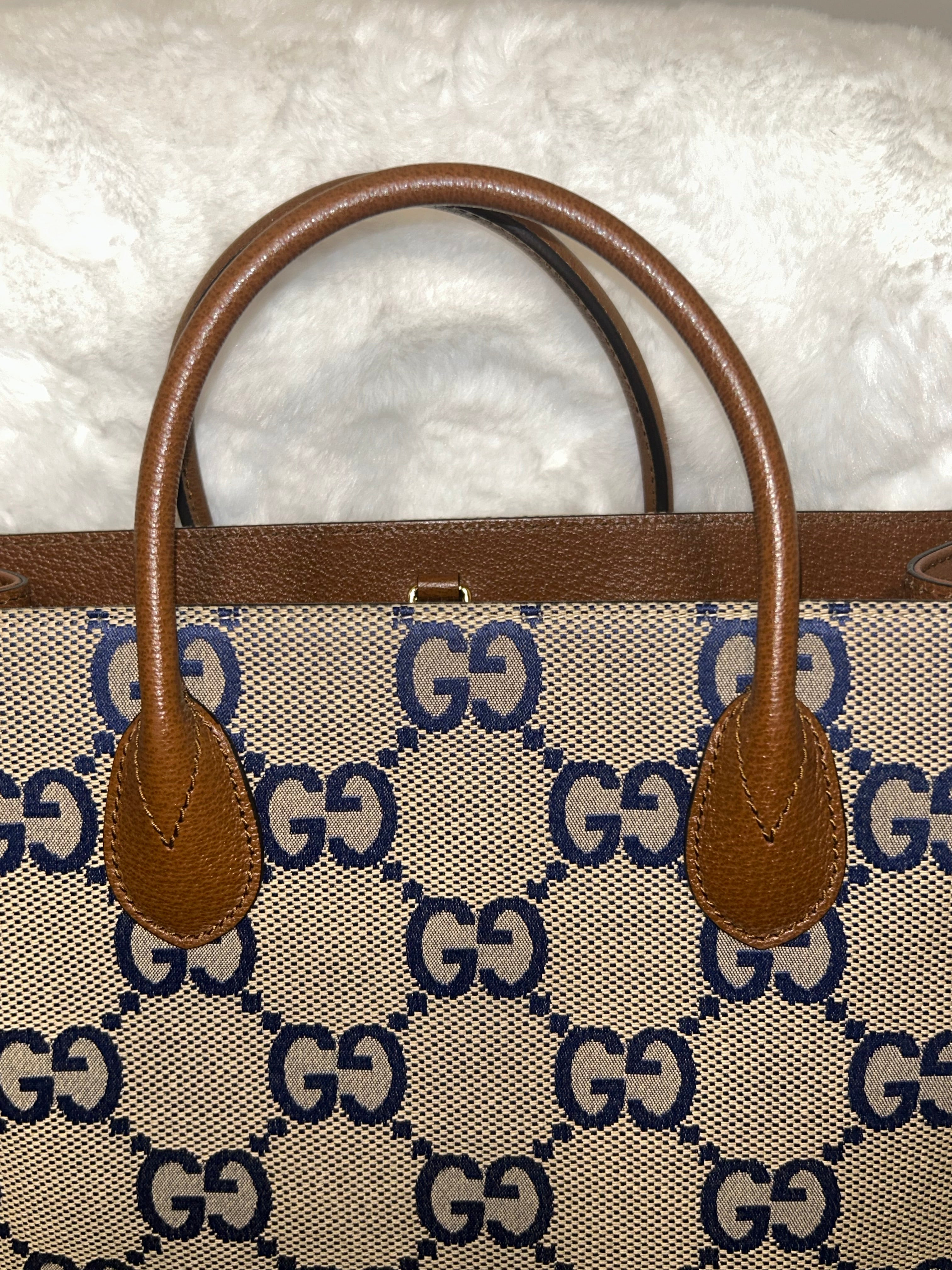 Gucci Interlocking GG Tote