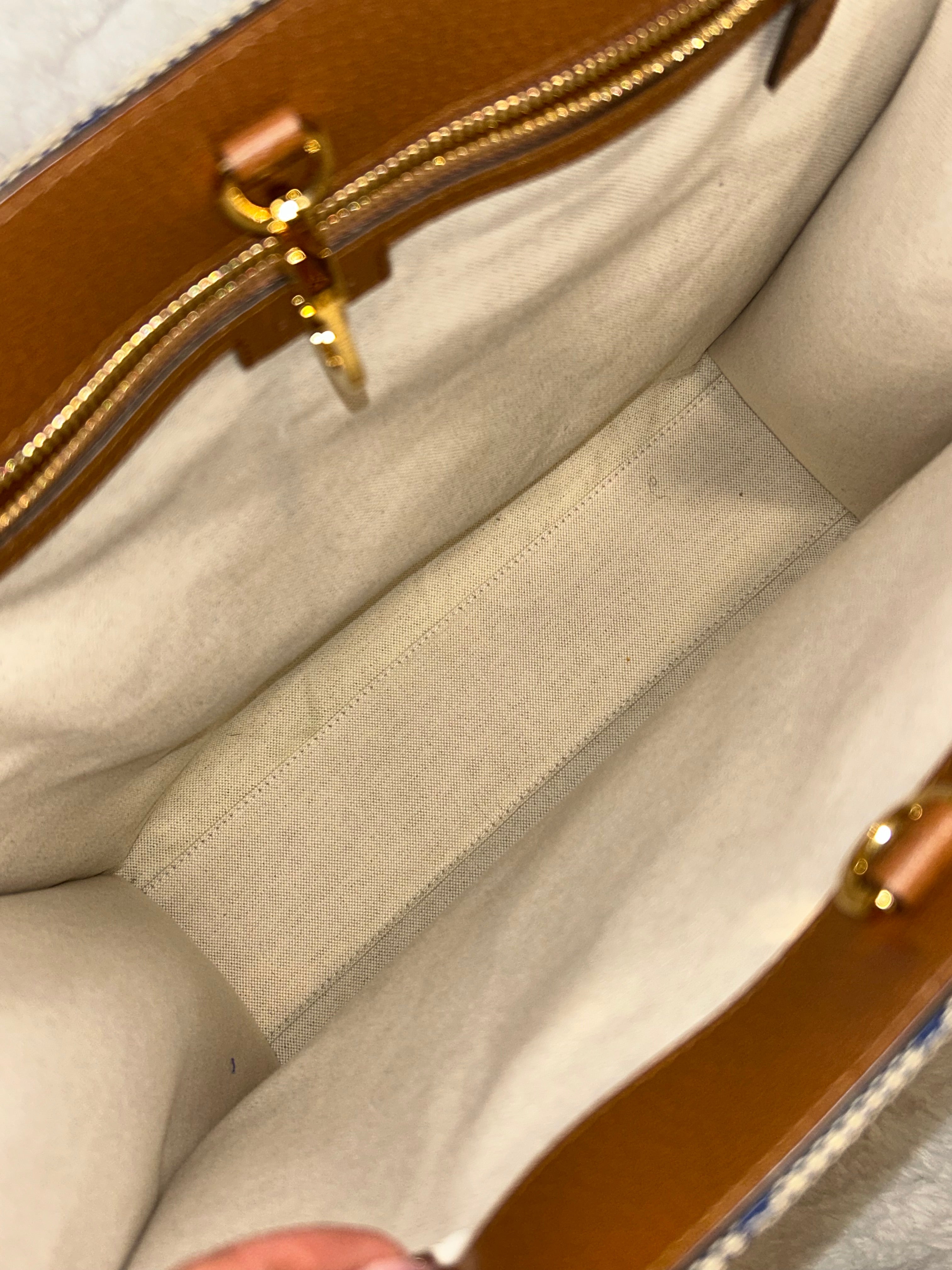 Gucci Interlocking GG Tote