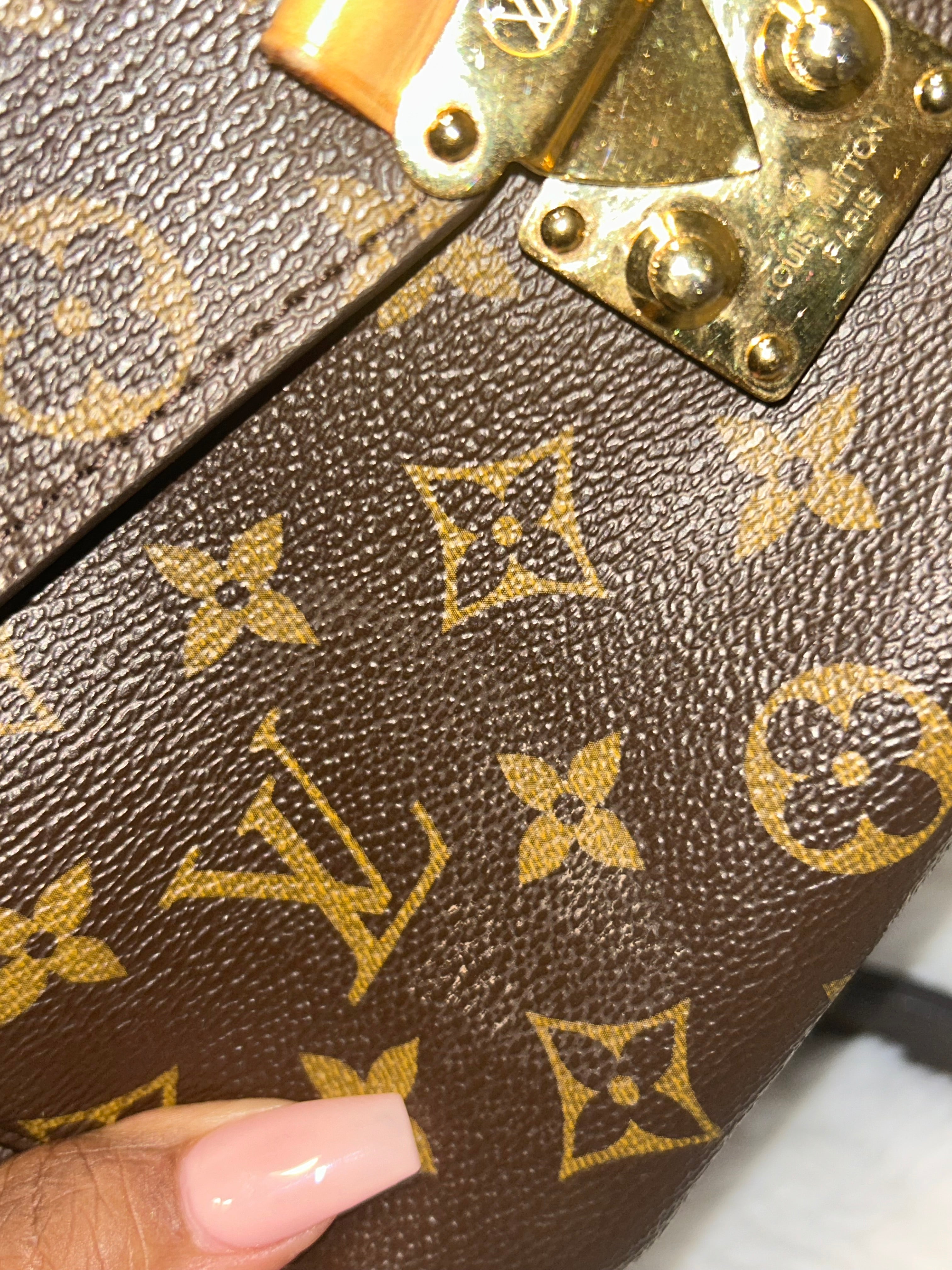 LV Monogram Pochette Metis