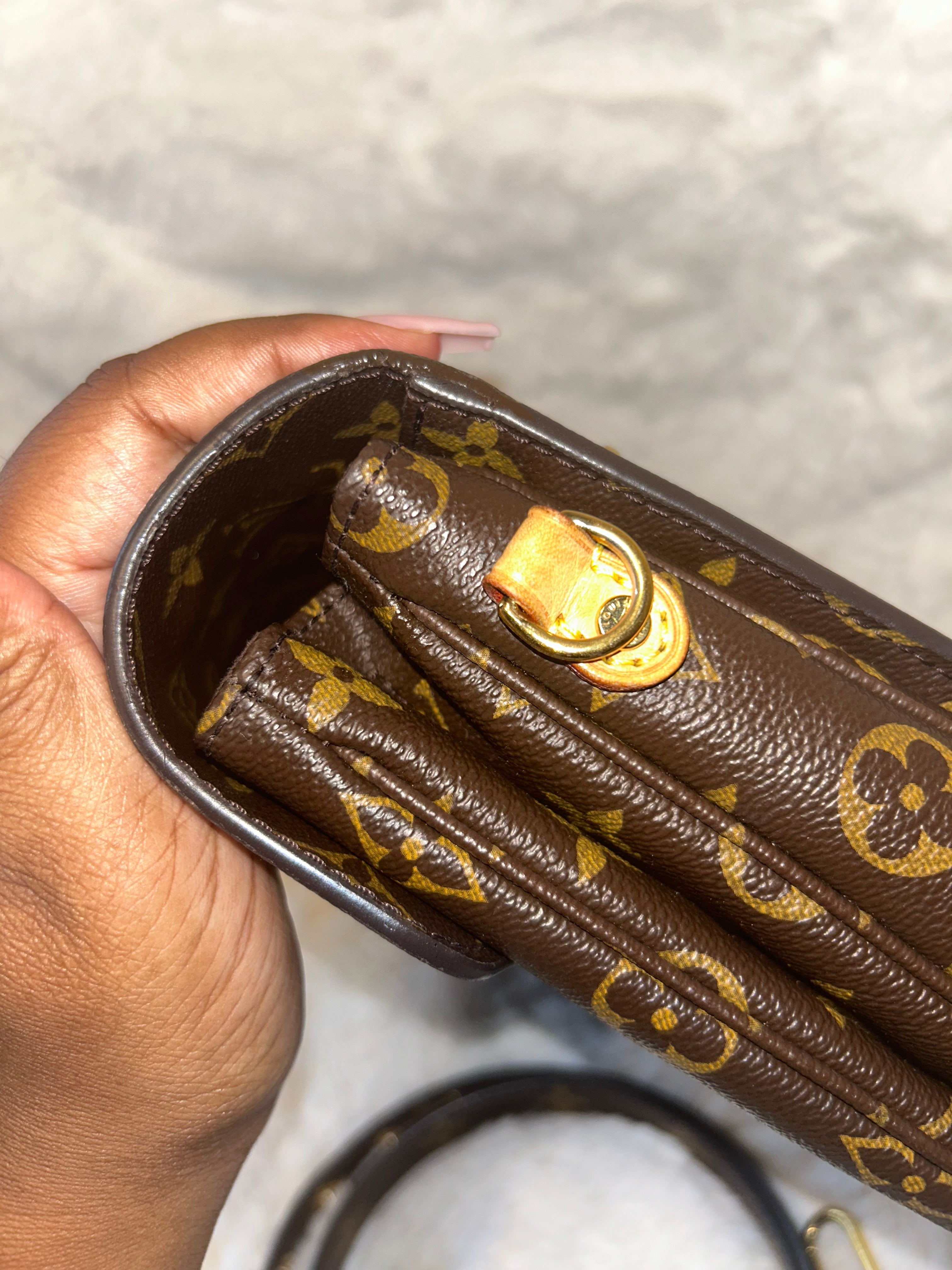 LV Monogram Pochette Metis