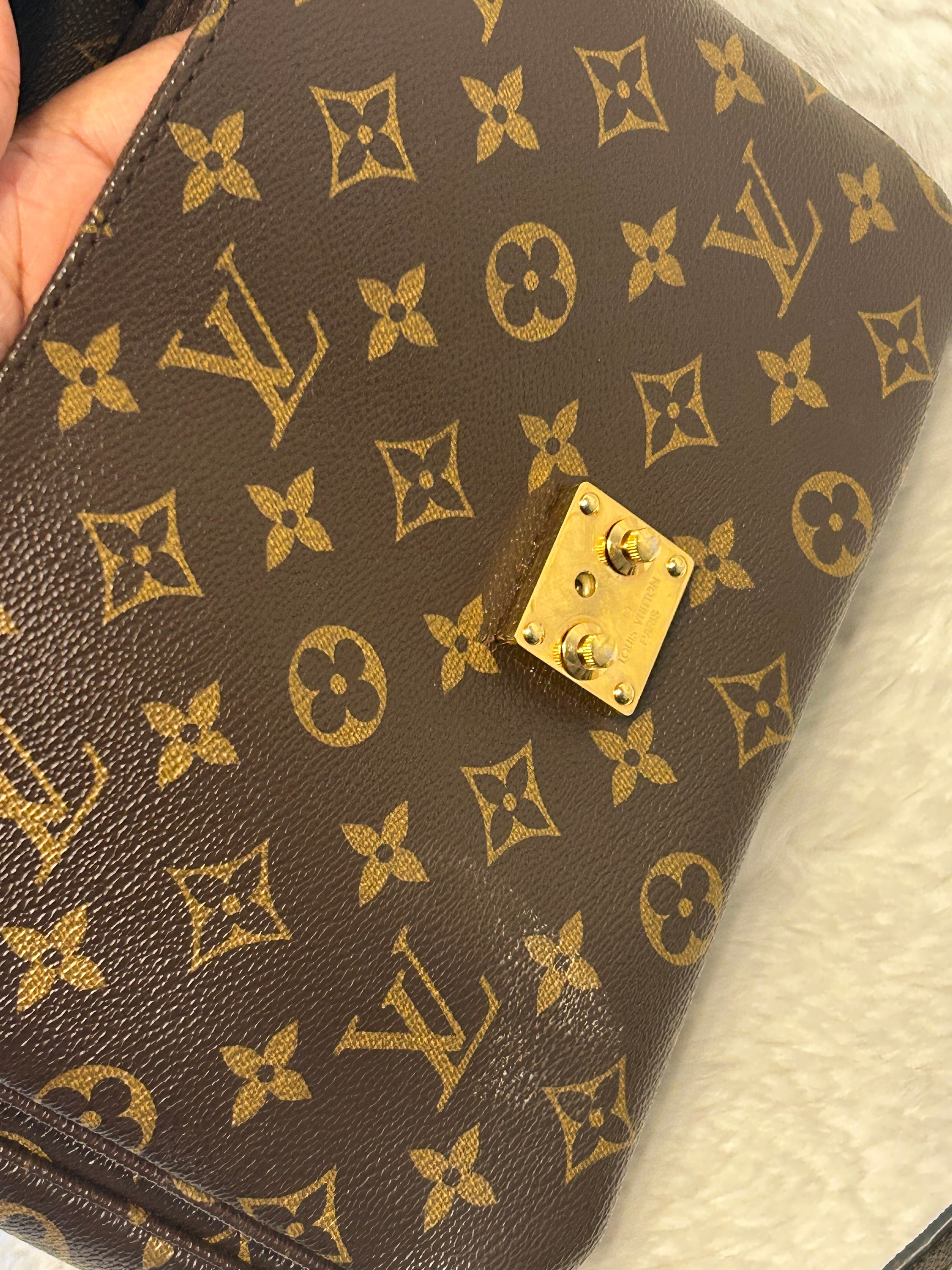 LV Monogram Pochette Metis