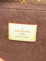 LV Monogram Pochette Metis
