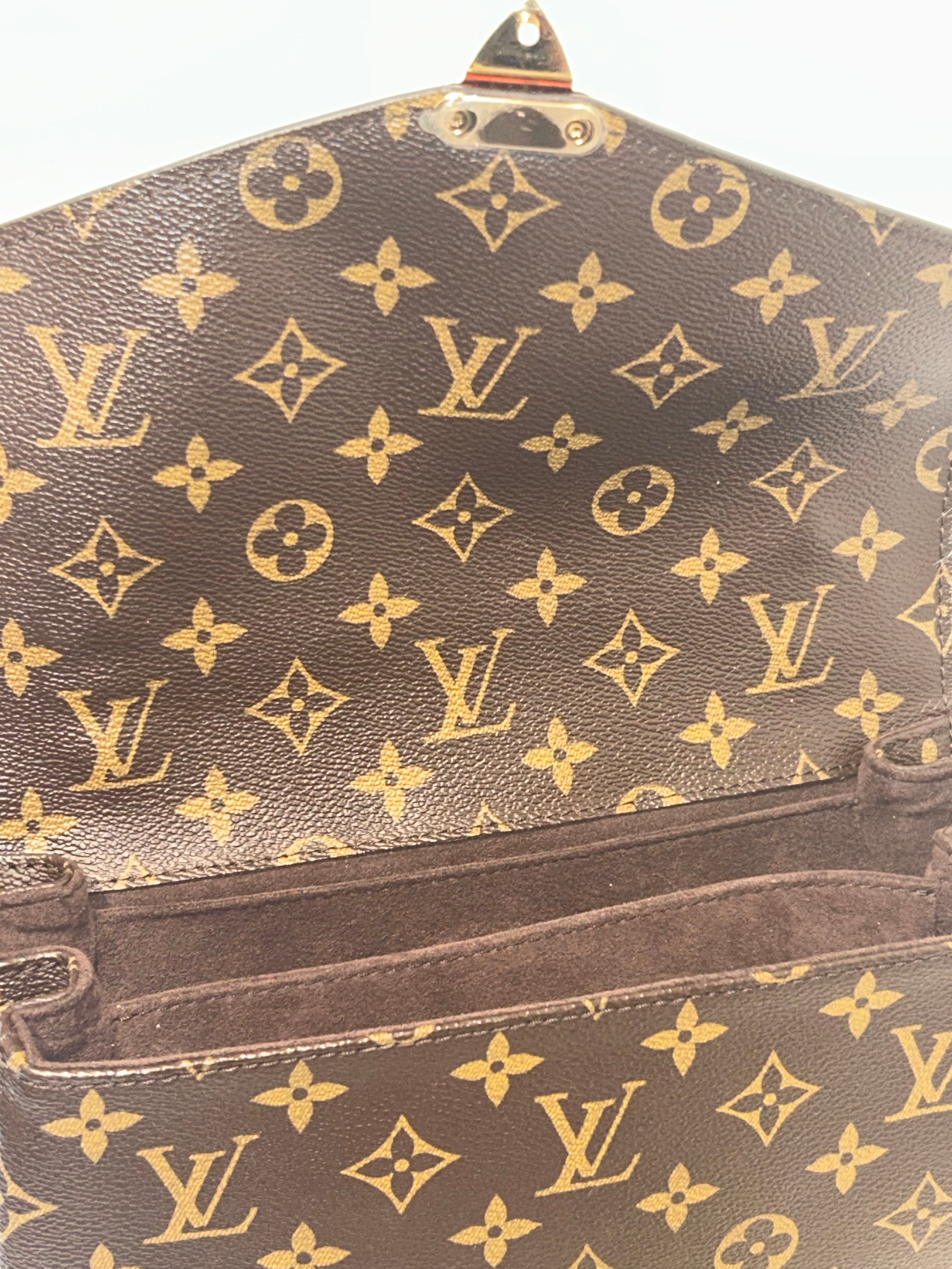 LV Monogram Pochette Metis