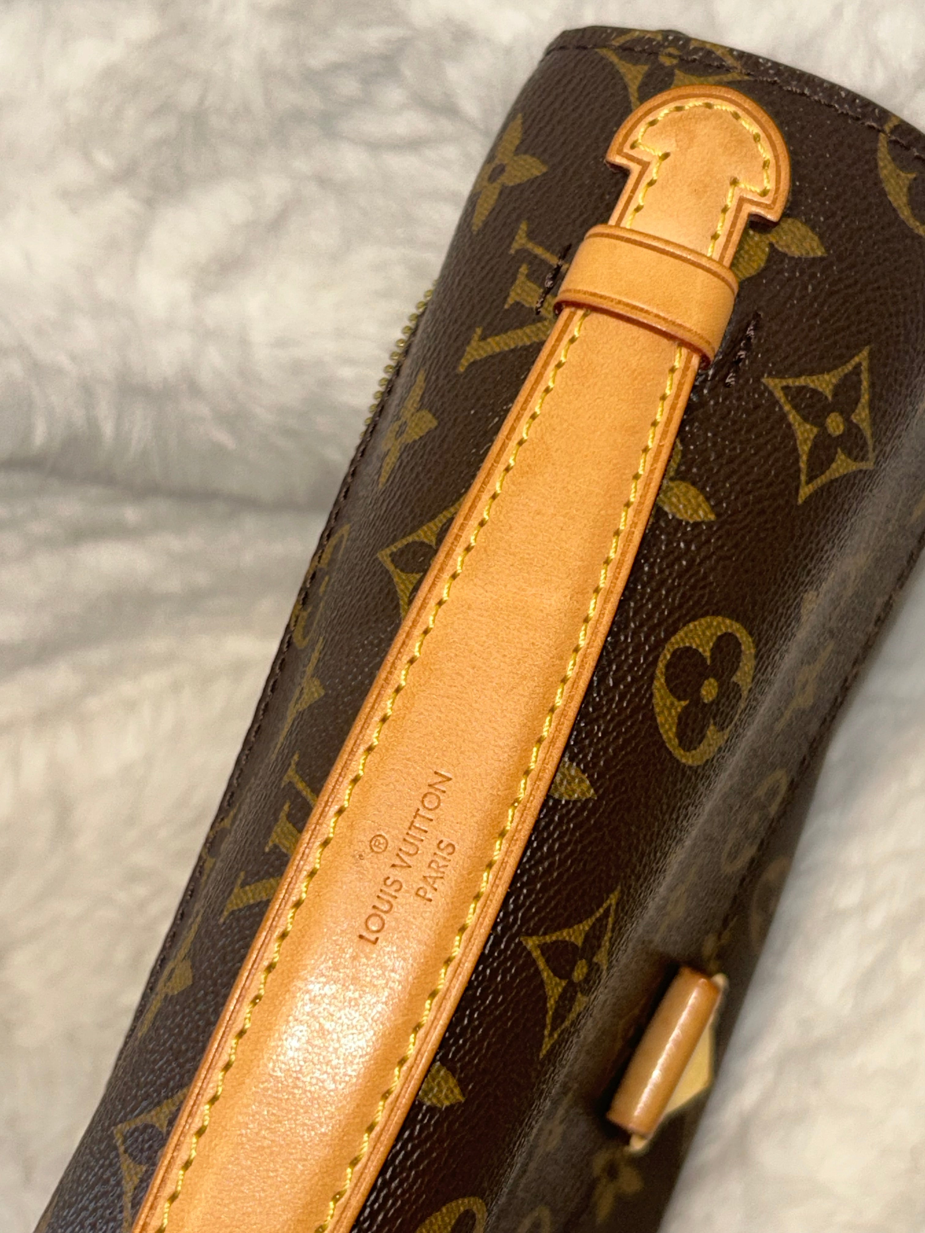 LV Monogram Pochette Metis